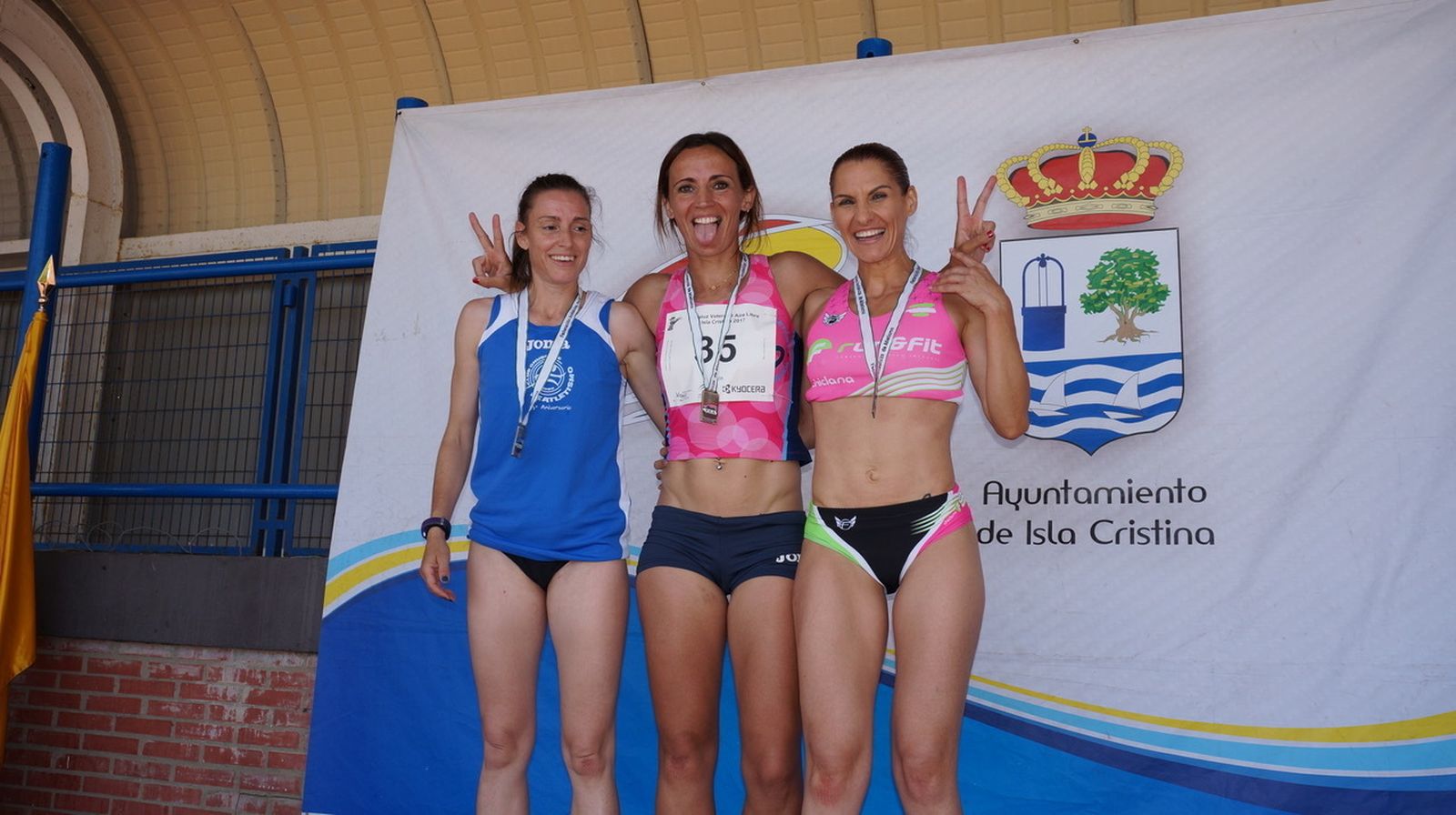 Pruebas deportivas. Carmen Lucía Merino Blatnik participa en numerosas pruebas de atletismo.