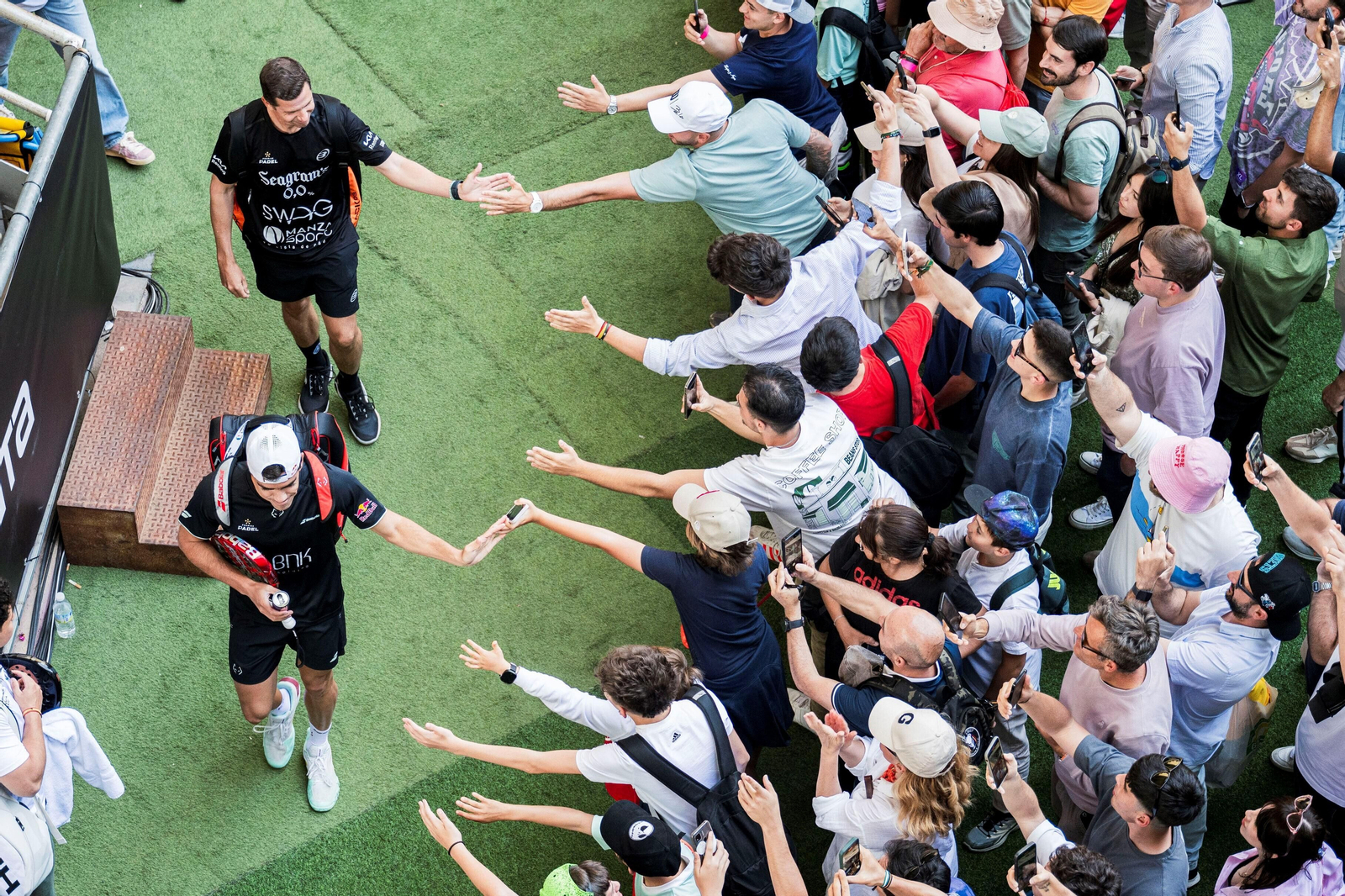 Las mejores imágenes de las semifinales de pádel en el Estadio de la Cartuja