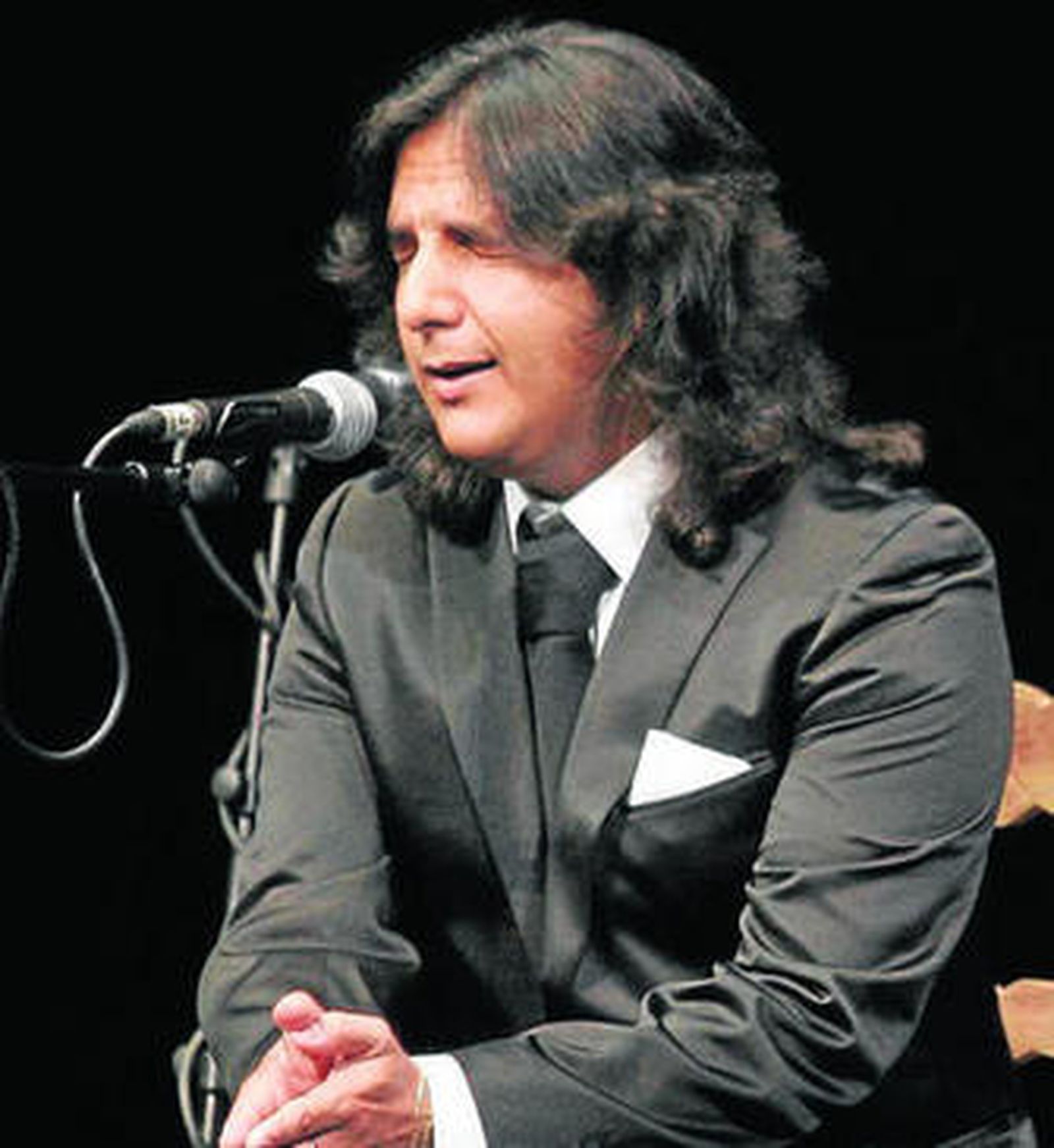 El cantaor chiclanero Antonio Reyes, en una de sus actuaciones.