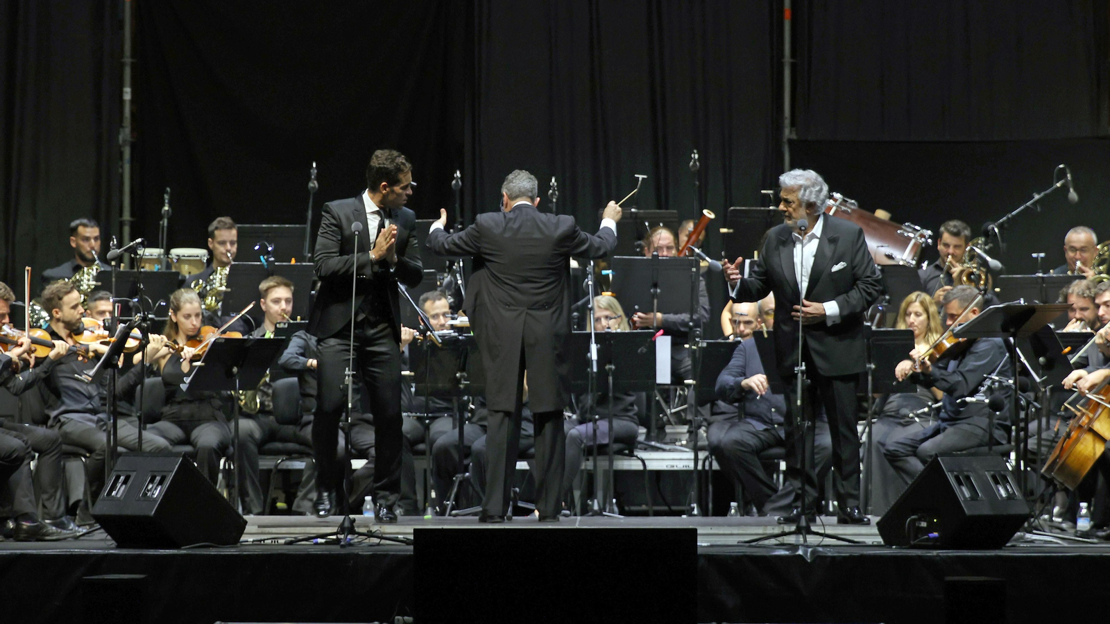 Plácido Domingo junto a Ainhoa Arteta e Ismael Jordi en Tío Pepe Festival de Jerez