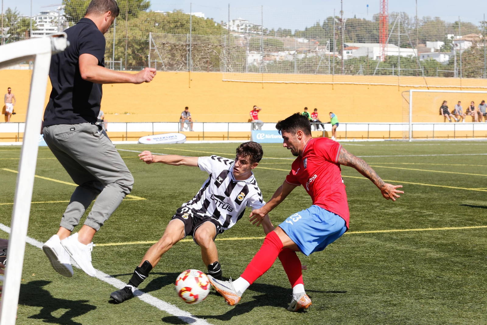 Las fotos del Estepona-Balona de Segunda Federación (4-0)