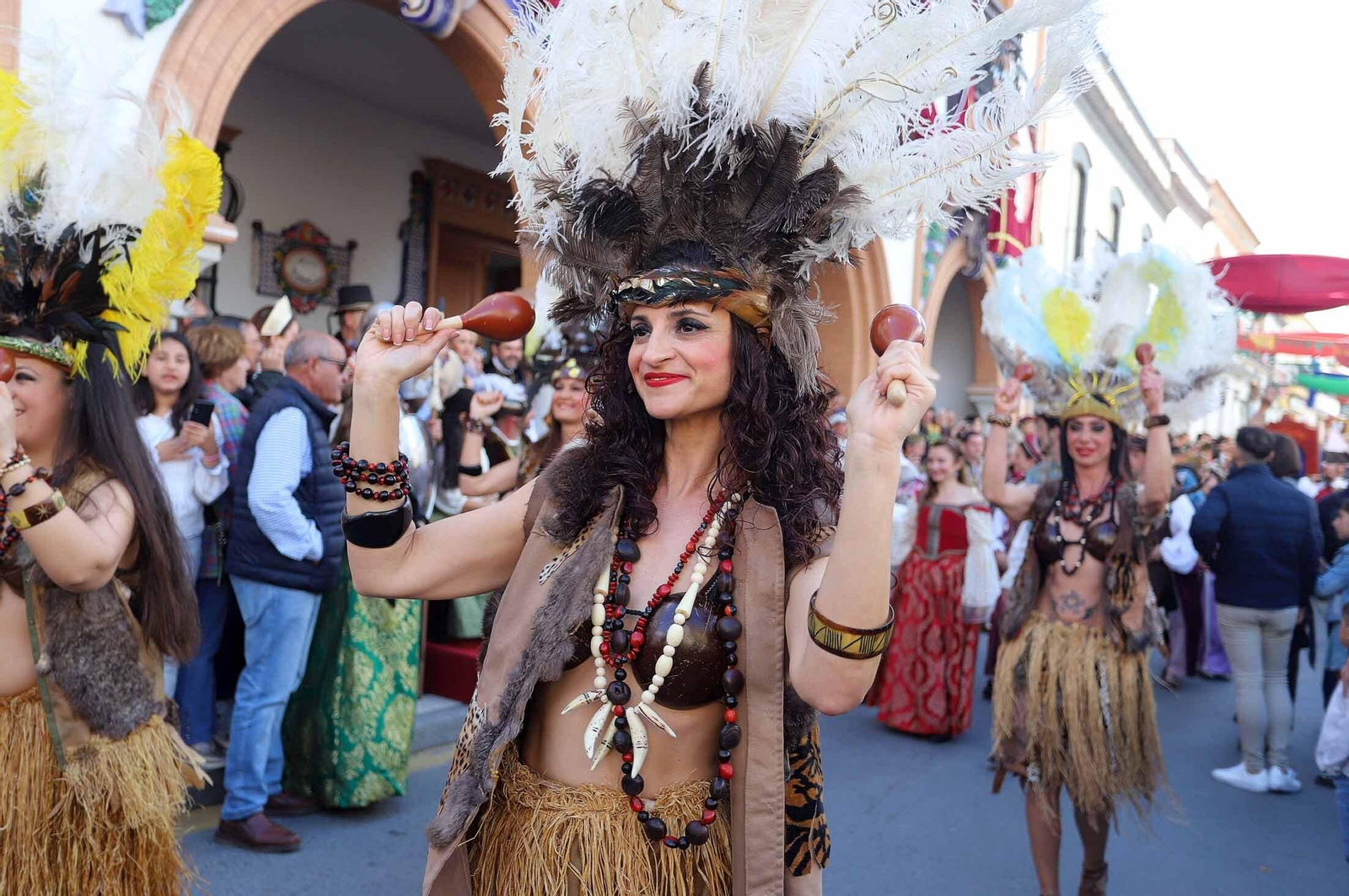 Imágenes del gran ambiente en la Feria Medieval de Palos de la Frontera, Huelva
