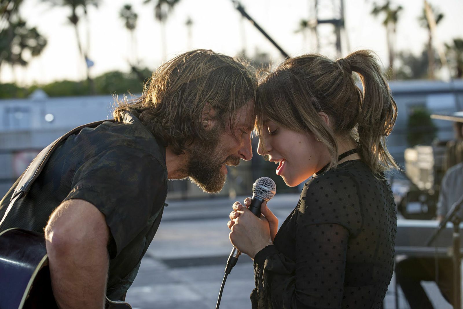 Bradley Cooper y Lady Gaga en 'Ha nacido una estrella'.