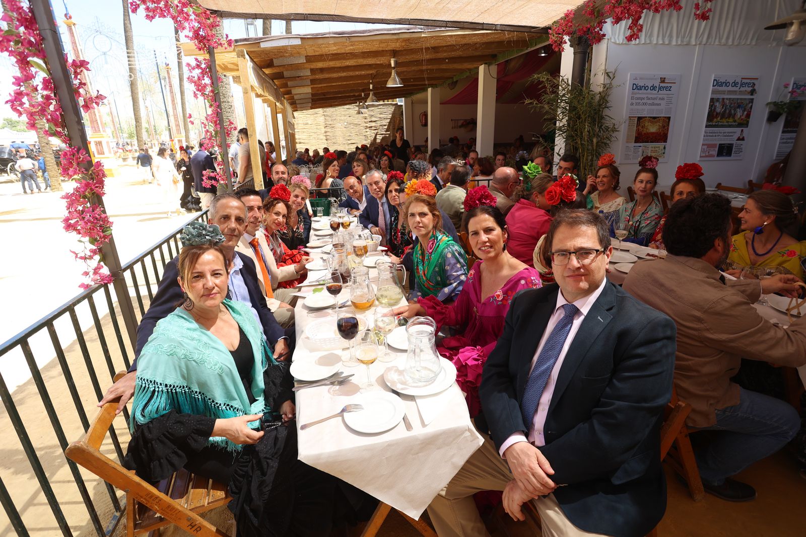 Búscate en las fotos  del jueves en la Feria de Jerez