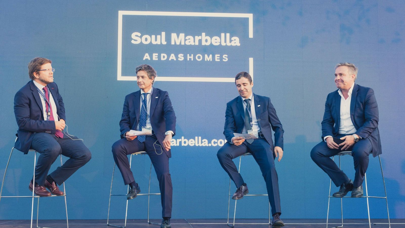 Alberto Delgado, director de Operaciones AEDAS Homes; José Ignacio Fernández, DT en Costa del Sol;  Pedro Vázquez, gerente del proyecto; y Mark Strasek, managing director de Asset Folio Exclusive.