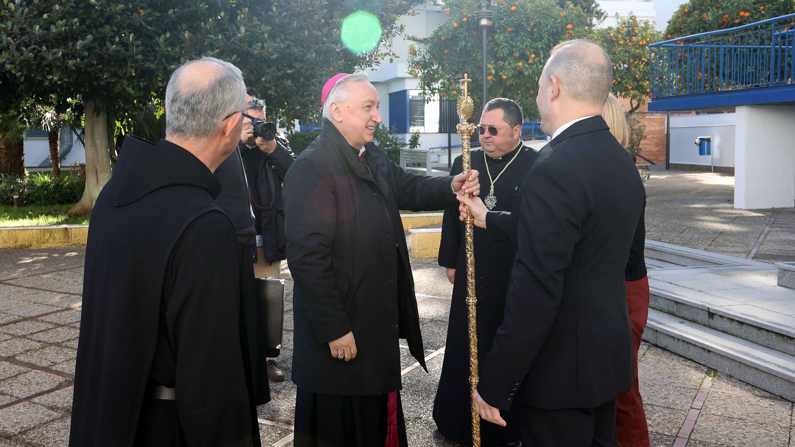 Imágenes de la bendición de María Santísima de los Enfermos y Reina de Todos los Santos