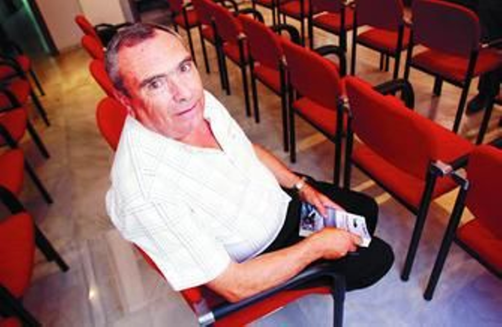 José Cabrera, ayer, en la Asociación de la Prensa tras dar una conferencia sobre su experiencia policial.