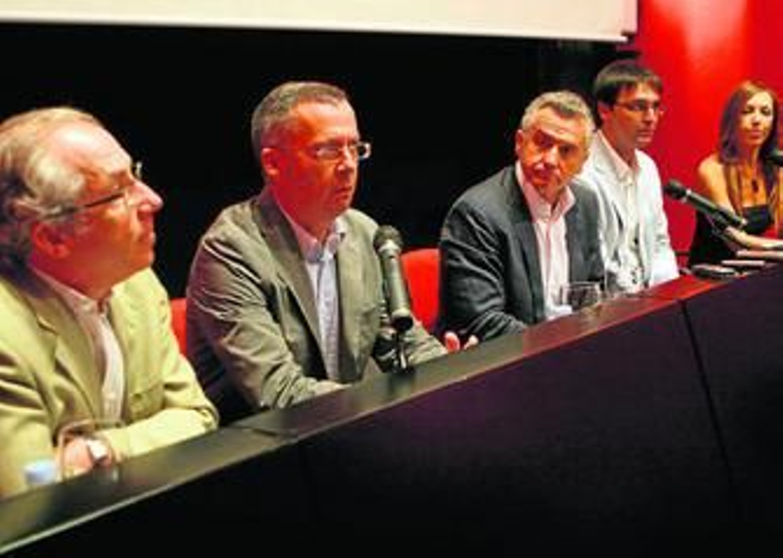 Pedro Poyato, Carlos Márquez, Paulino Plata, Pablo García Casado y Carmen Castilla.