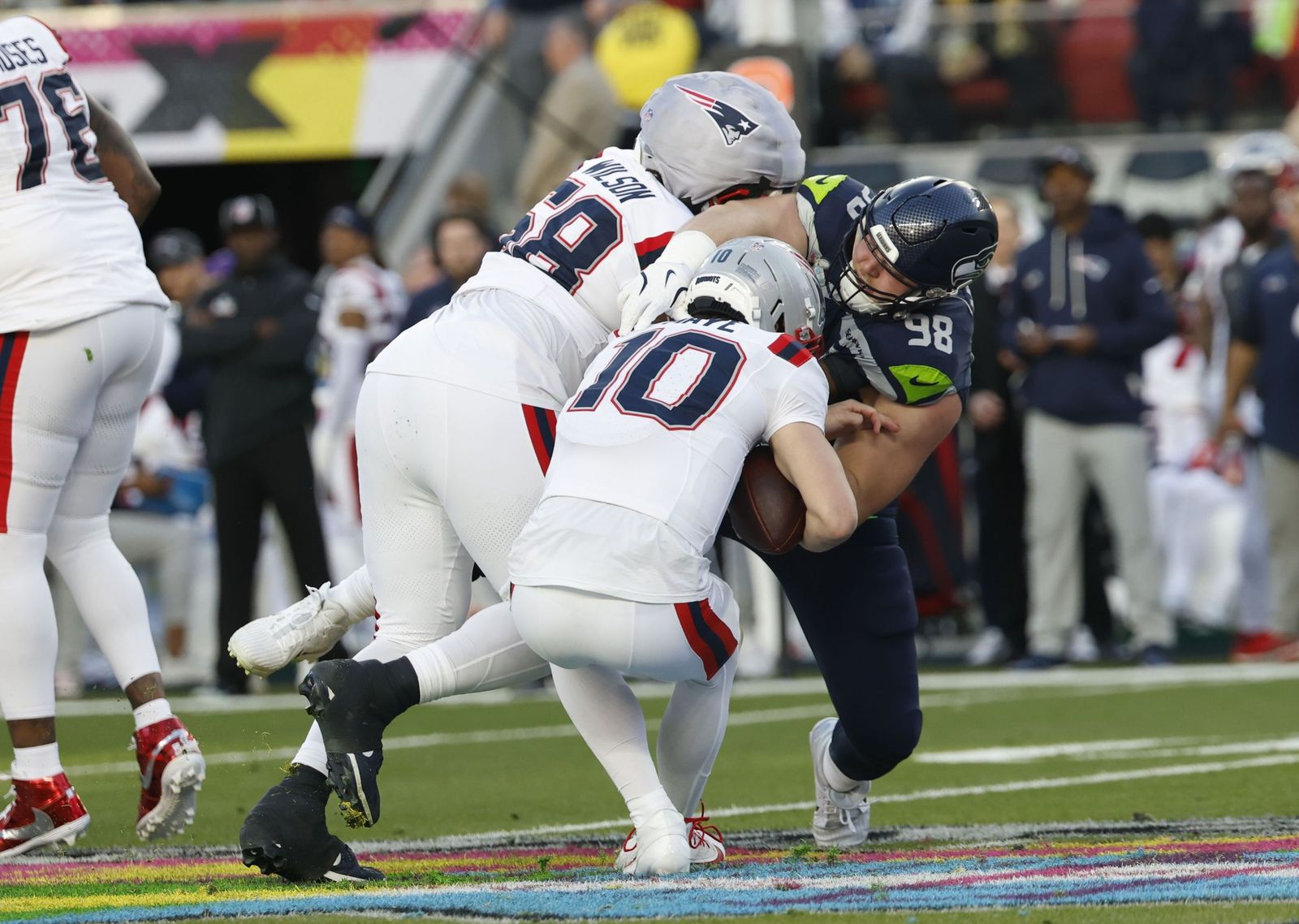 Las mejores fotos de la Super Bowl con la actuación de Bad Bunny