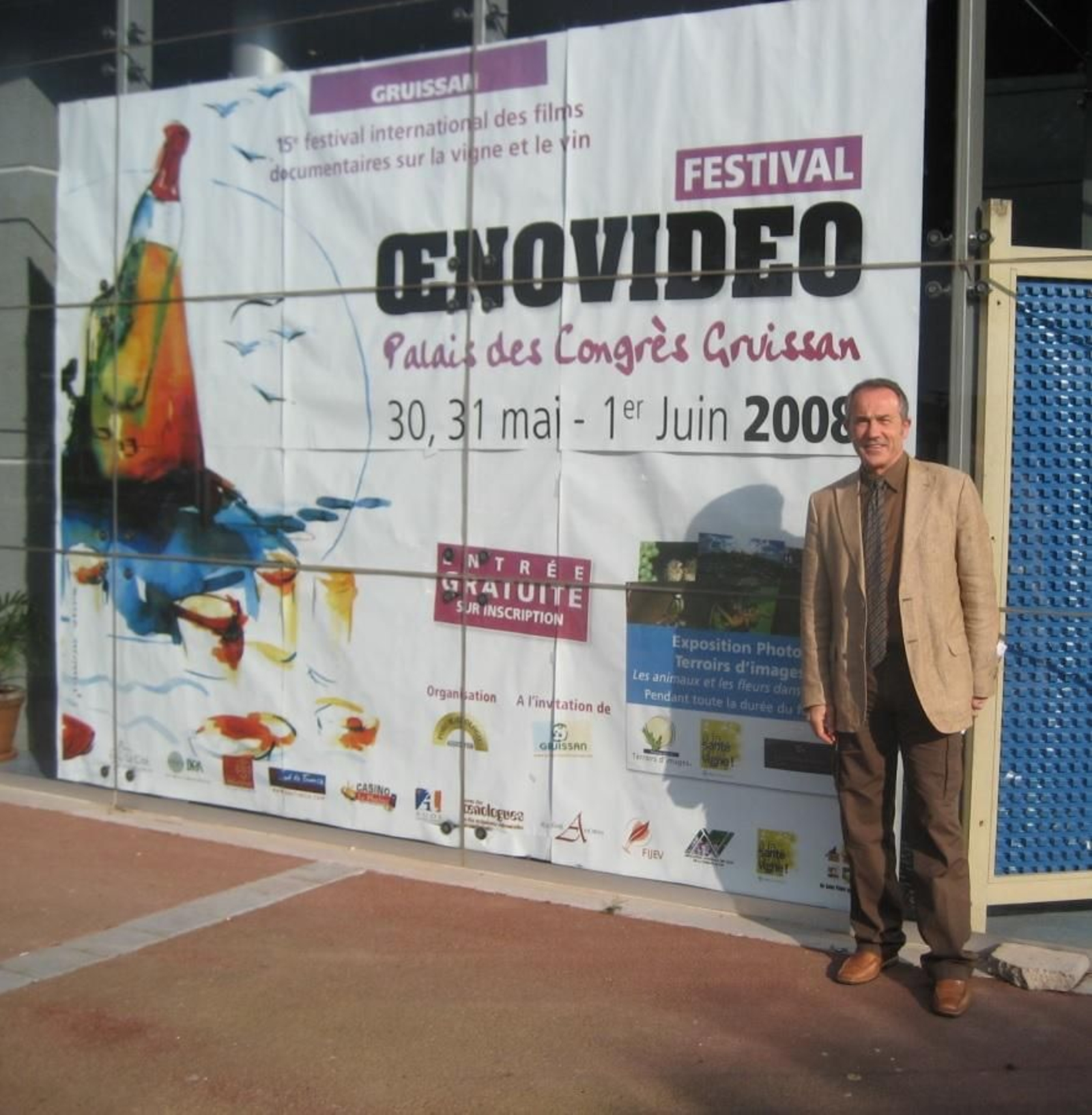 Presentado en el XV Festival Oenovideo, Gruissan 2008. Presentado en el XV Festival Oenovideo, Gruissan 2008.
