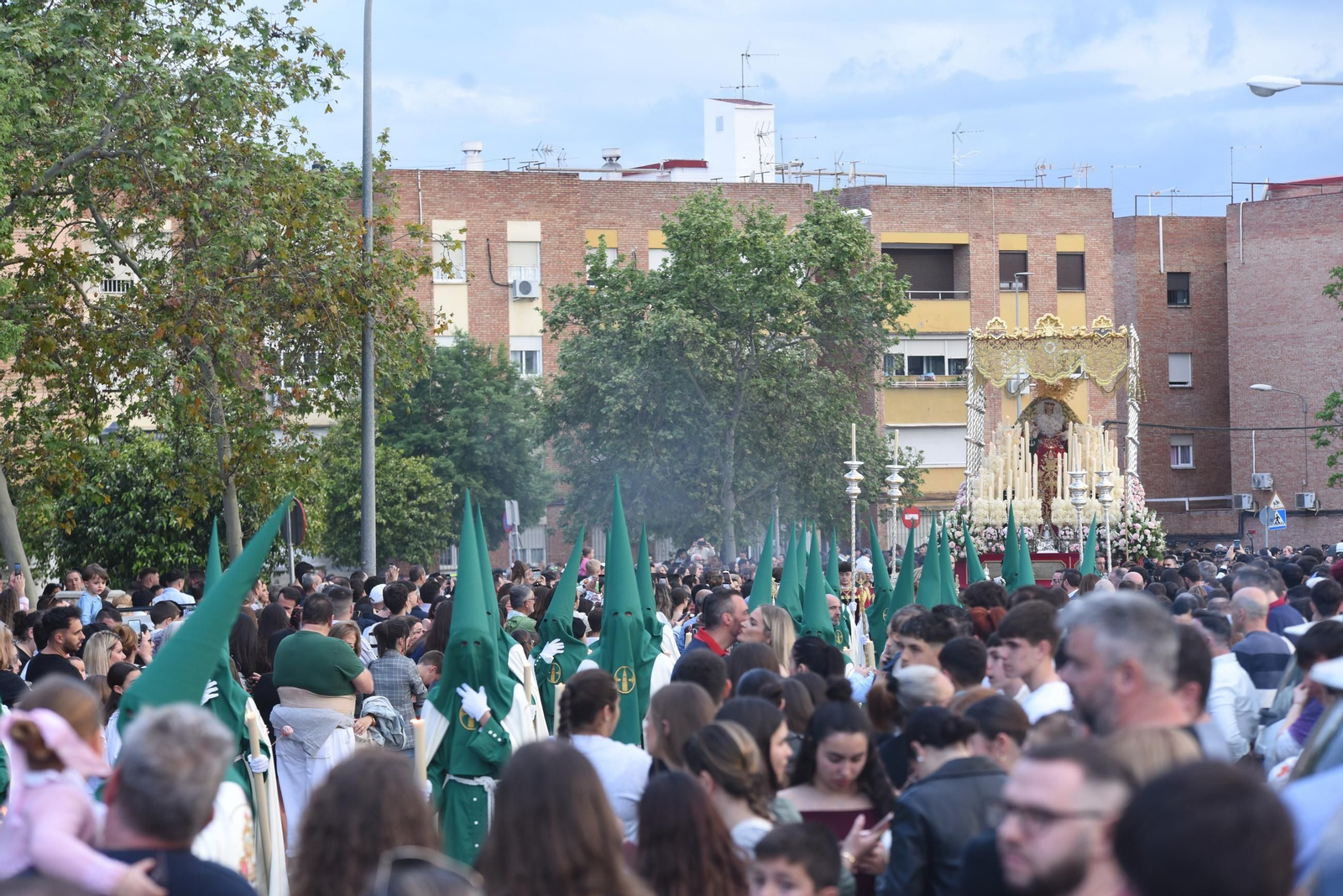 Las mejores imágenes de la procesión de 'La O' en Córdoba