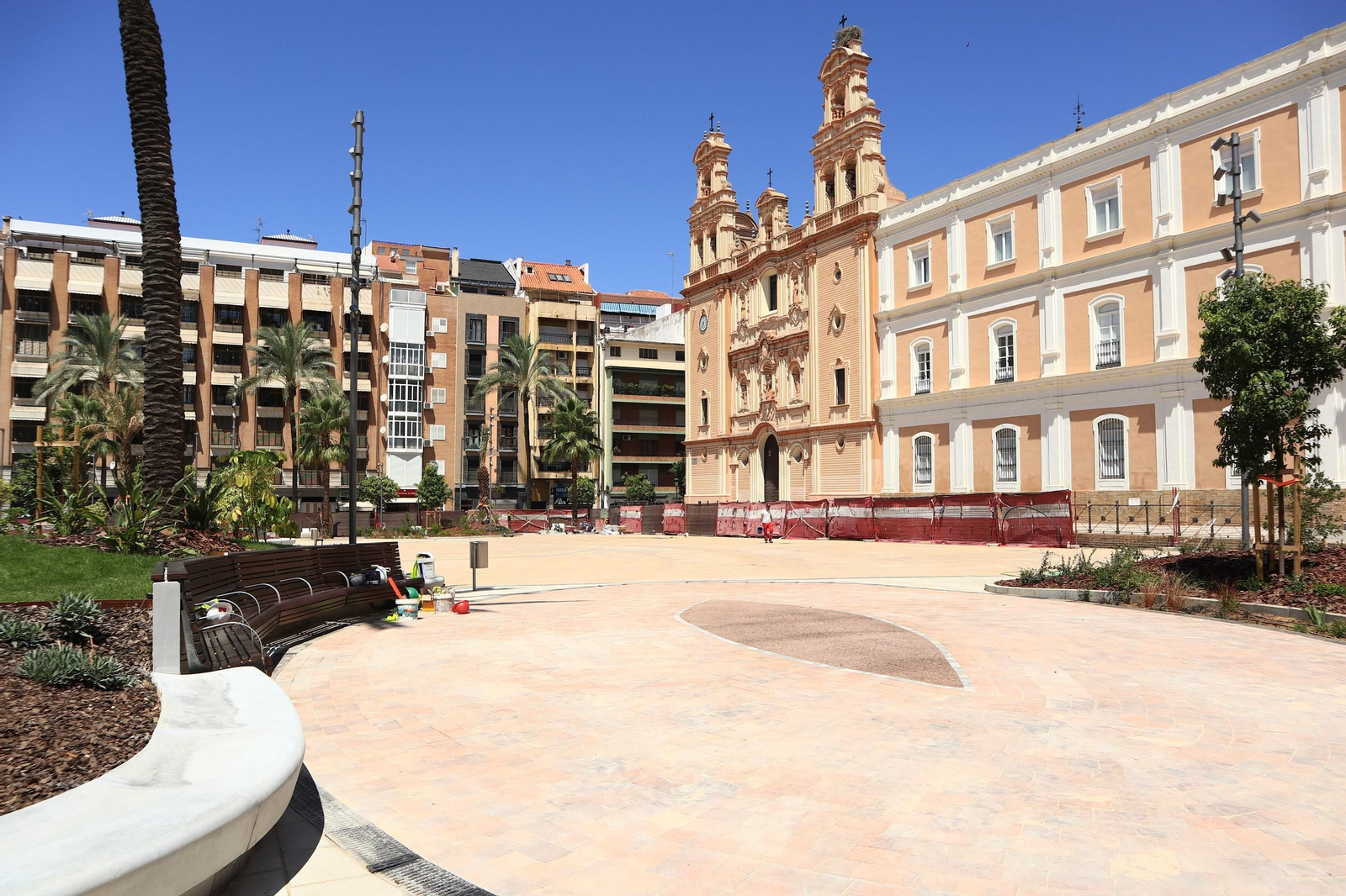 Así ha quedado la Plaza de La Merced tras la remodelación, en imágenes