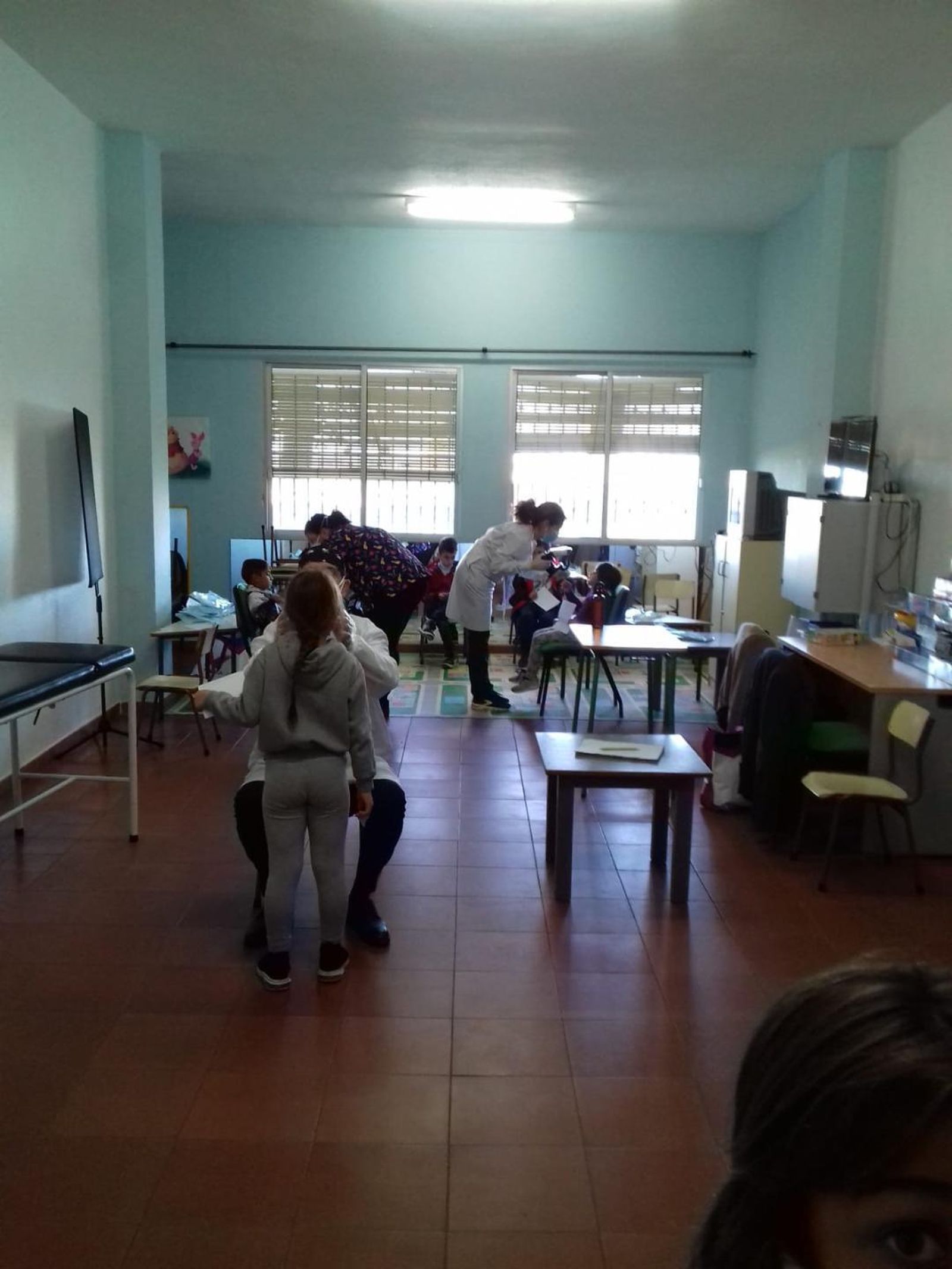 Revisión de los profesionales de Clínica Boccio a los escolares de Ciudad de los Niños.
