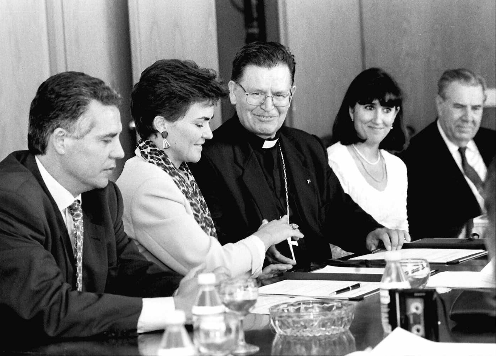 Las imágenes de Antonio Ceballos, obispo de Cádiz durante casi dos décadas