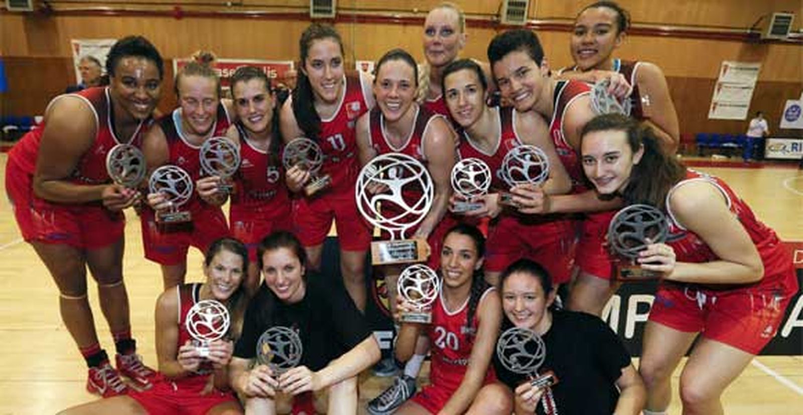 Movistar patrocina el equipo de baloncesto femenino Rivas Ecópolis