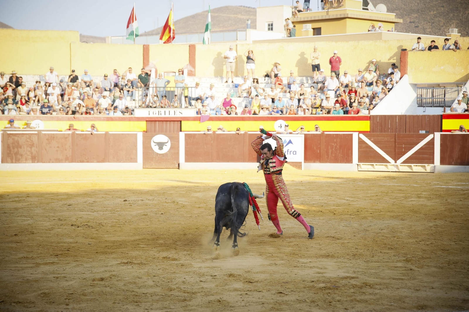 Corrida de toros Berja con un toro indultado, en imágenes