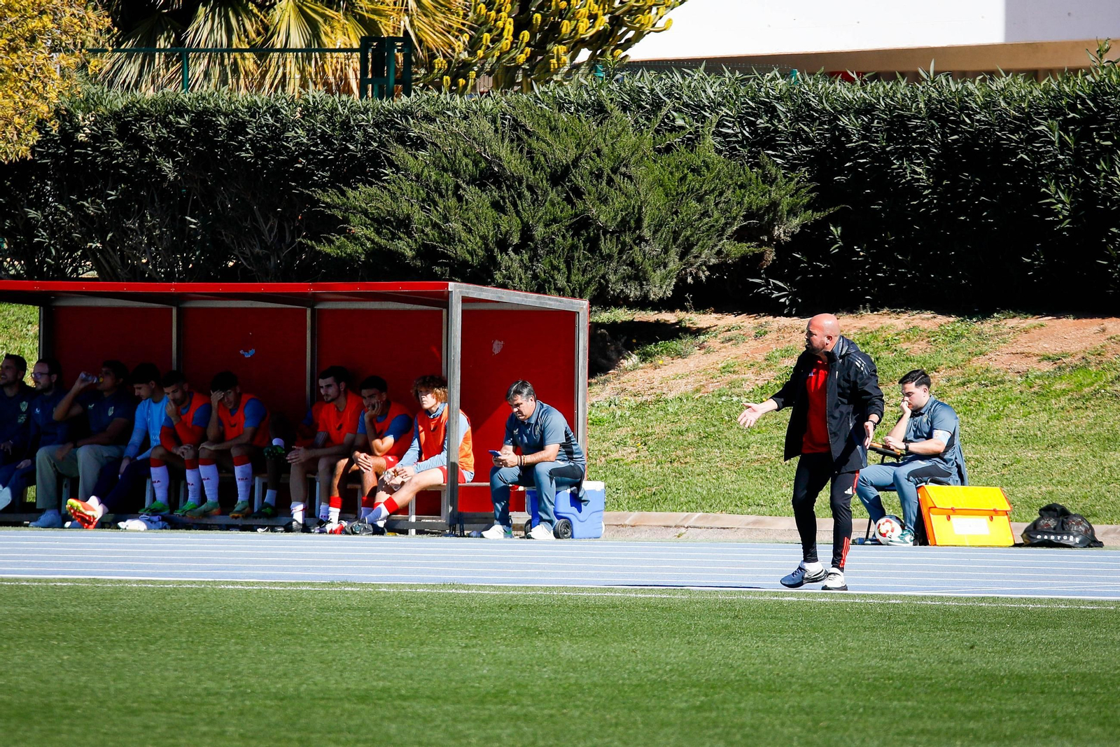 Las imágenes de Segunda RFEF entre Almeria B y recreativo de Granada
