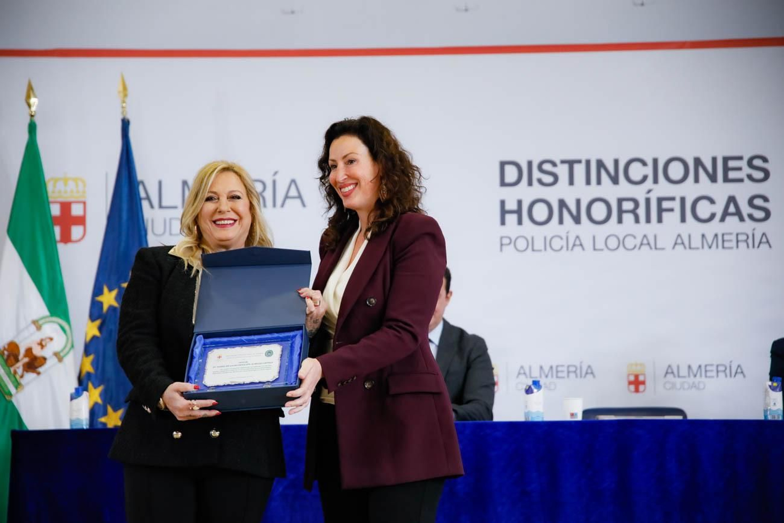 Las imágenes del la celebración de San Esteban en la Jefatura de la Policía Local