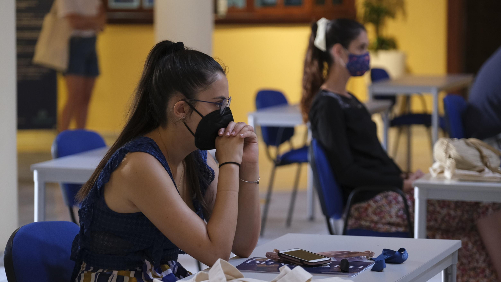 Fotogalería inicio XXII Cursos de Verano de la Universidad de Almería. Roquetas de Mar.