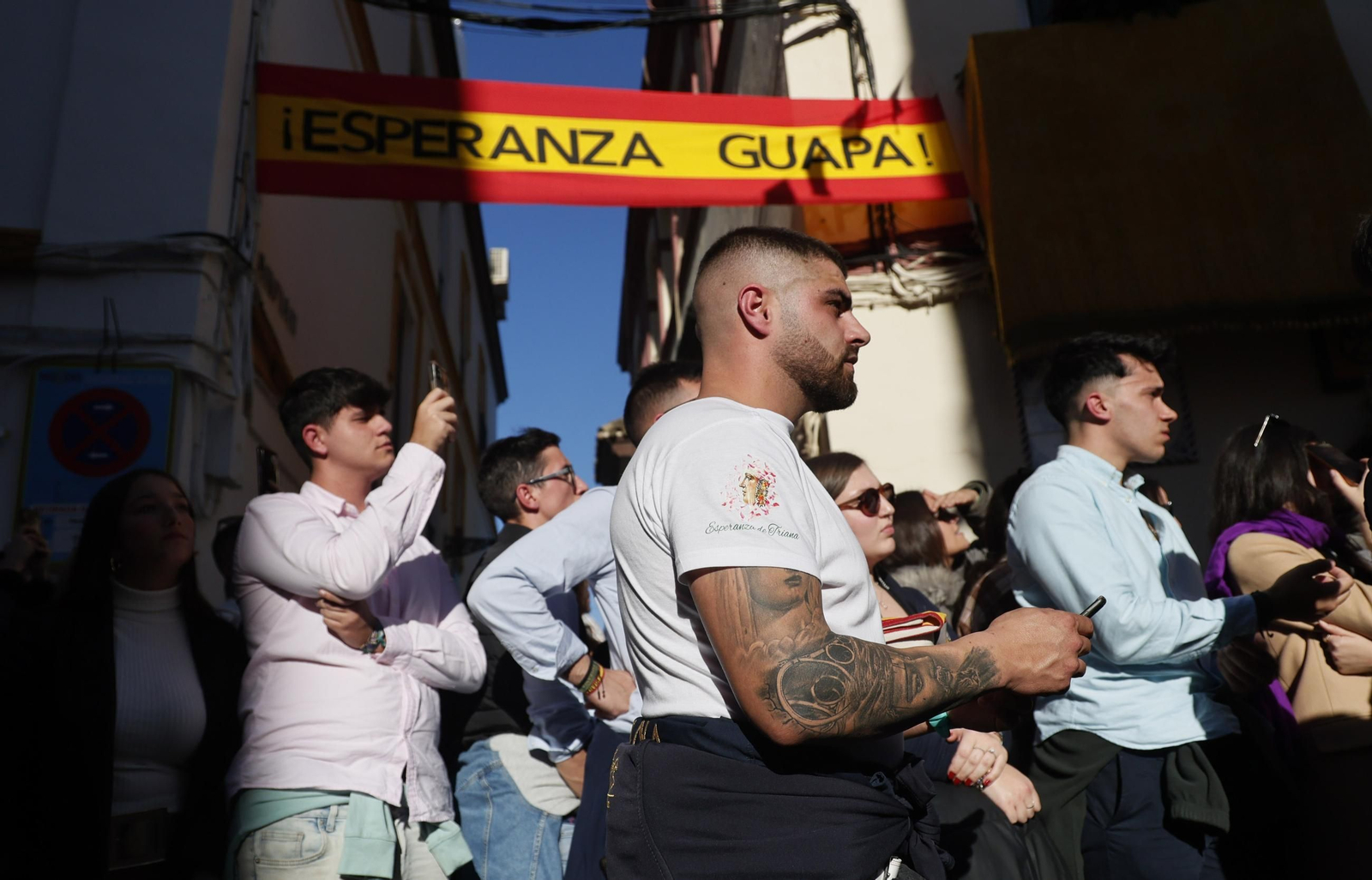 Las imágenes del traslado de la Esperanza de Triana a la Catedral