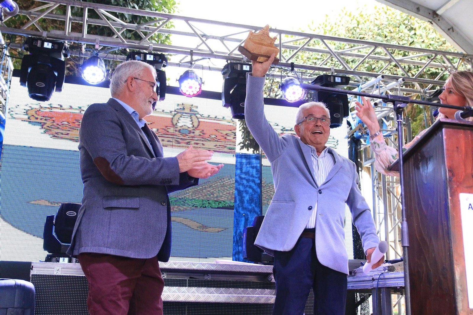 Pregón y coronación de reinas y damas de honor en las fiestas de Canjáyar