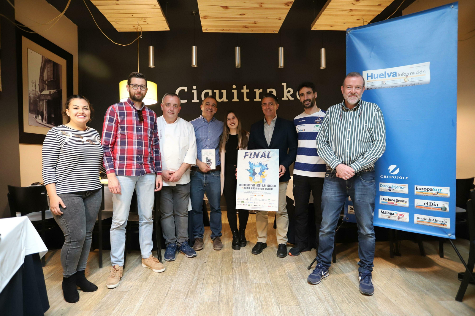 Los asistentes a la Tertulia Deportiva de Huelva Información.