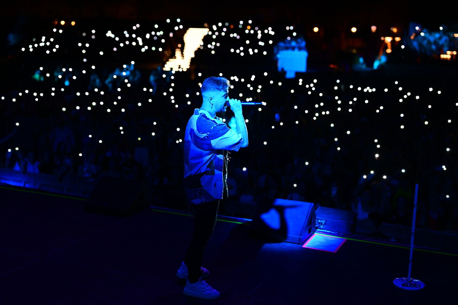El artista Beret en la Plaza de España.