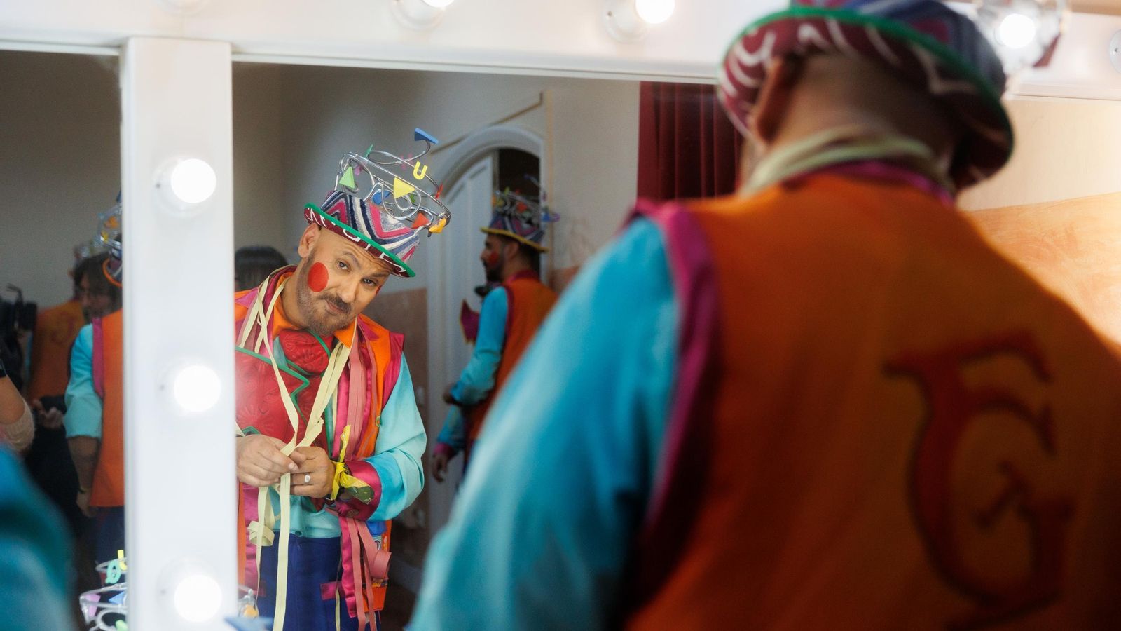 Búscate entre las mejores imágenes de la final del COAC 2025 del Carnaval de Cádiz