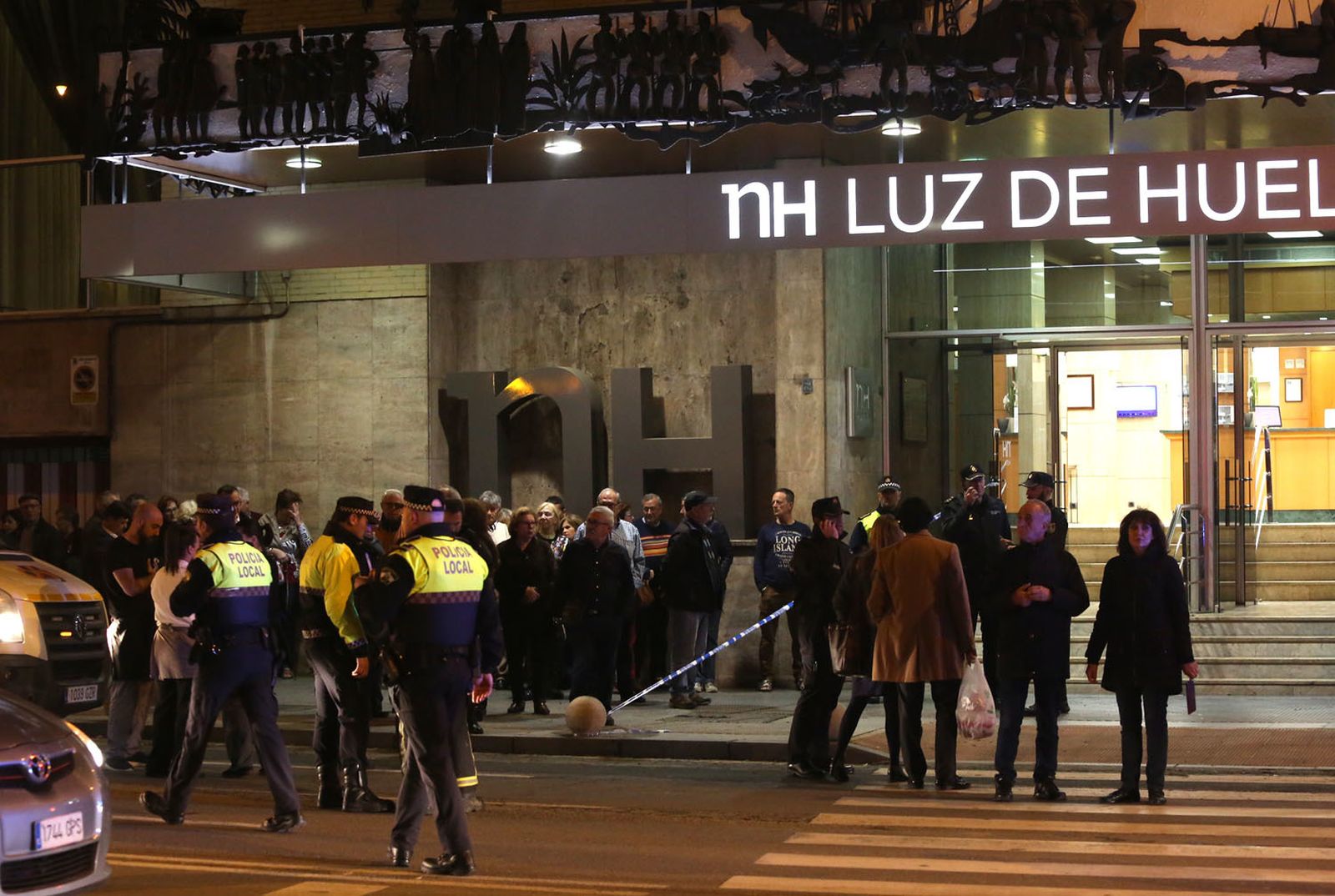 Incendio en el Hotel NH Luz en imágenes