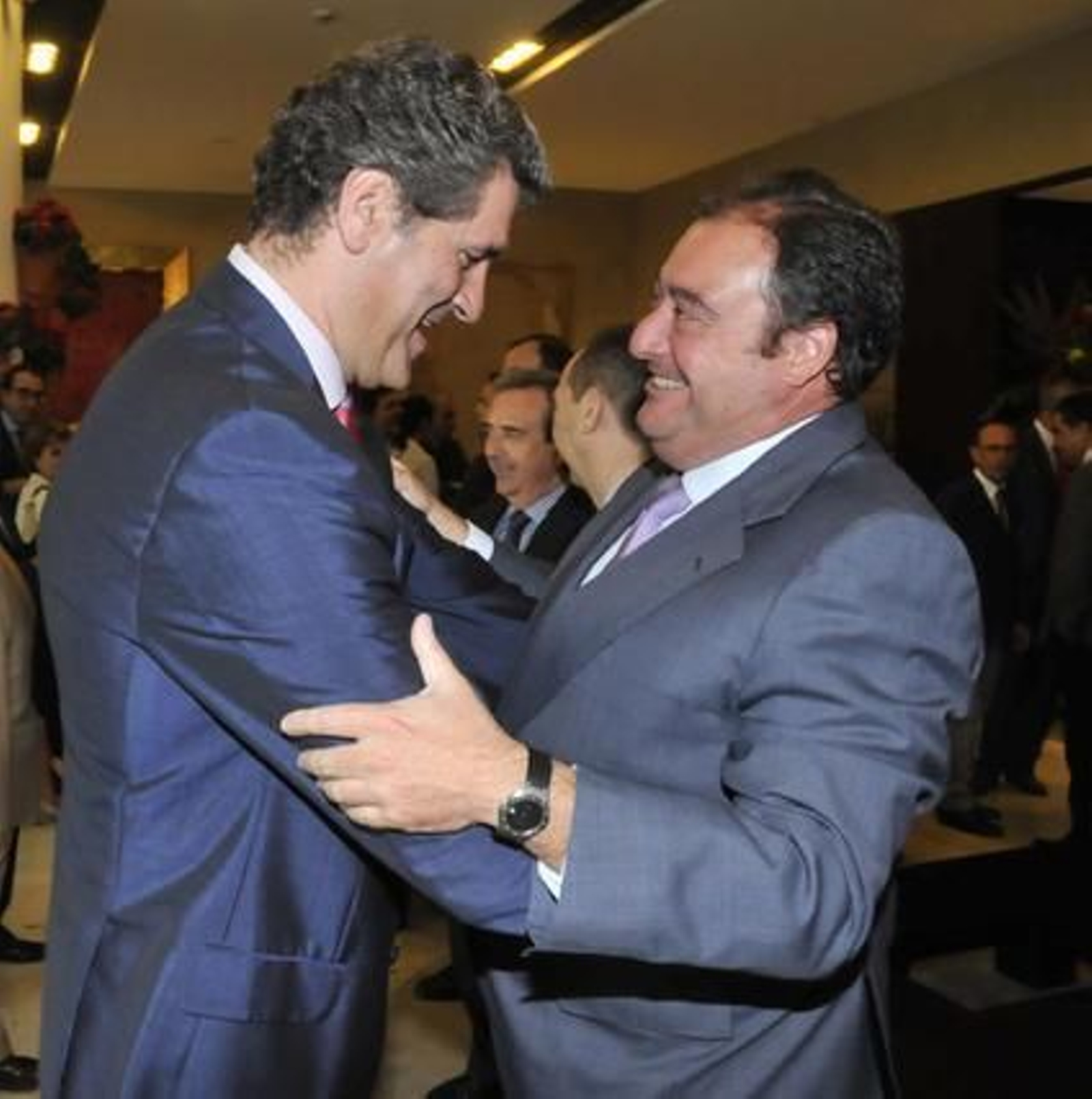 Álvaro Soto, de Azvi, con Tomás Valiente, director general del Grupo Joly.

Foto: Juan Carlos Vázquez y Victoria Hidalgo