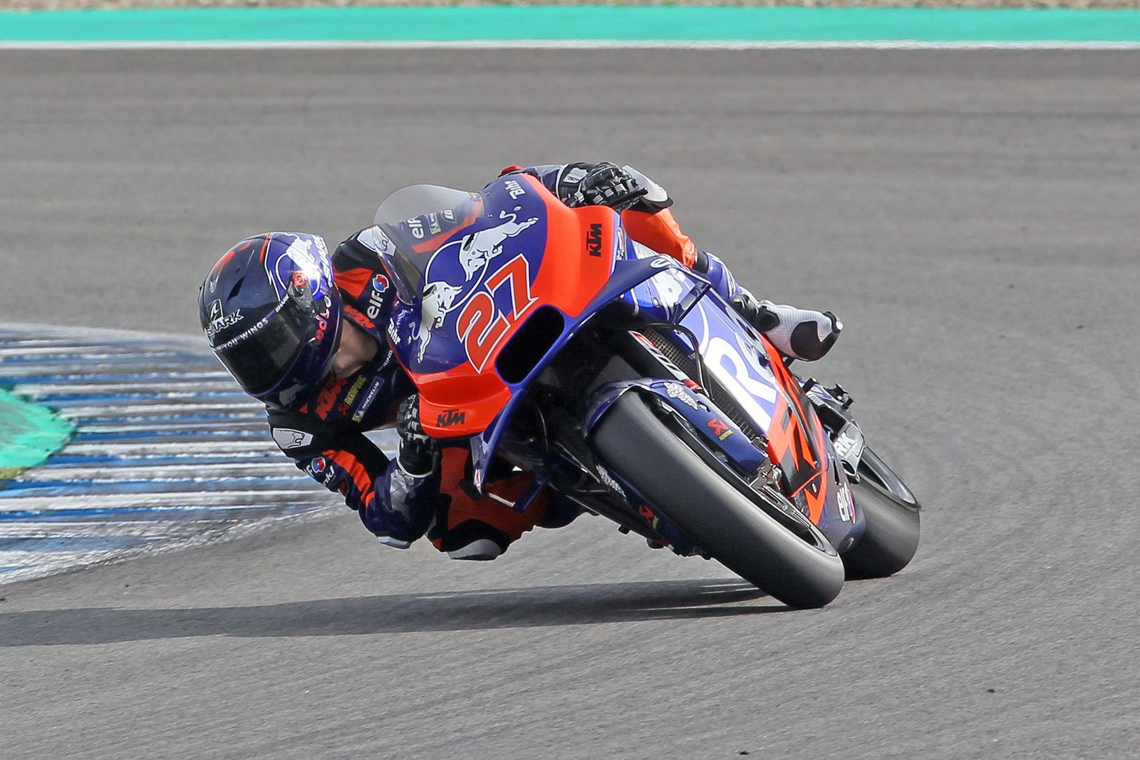 Primer día de los equipos de MotoGP en Jerez