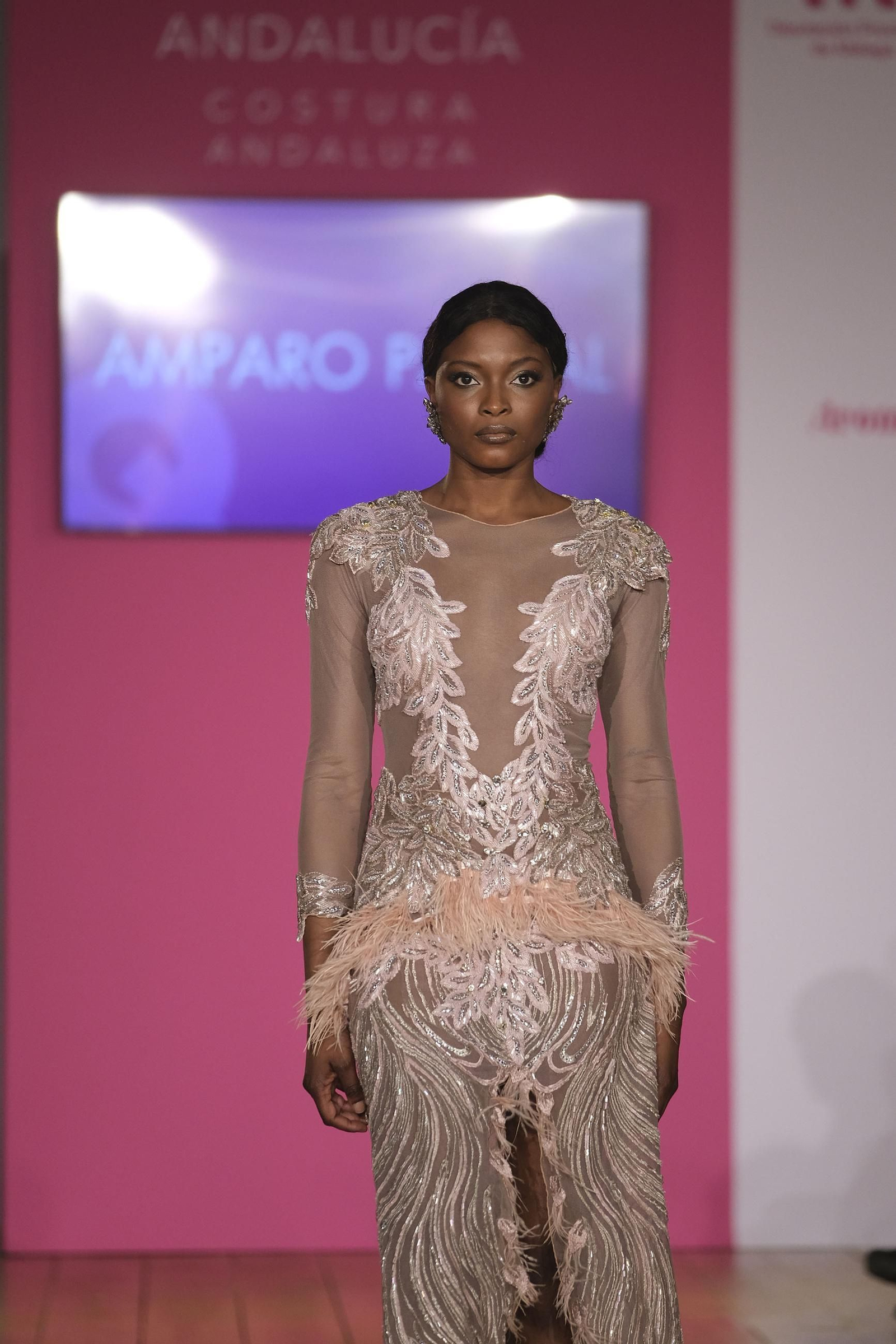 Las novias de fantasía de Amparo Pardal vistas en SIQ, en imágenes