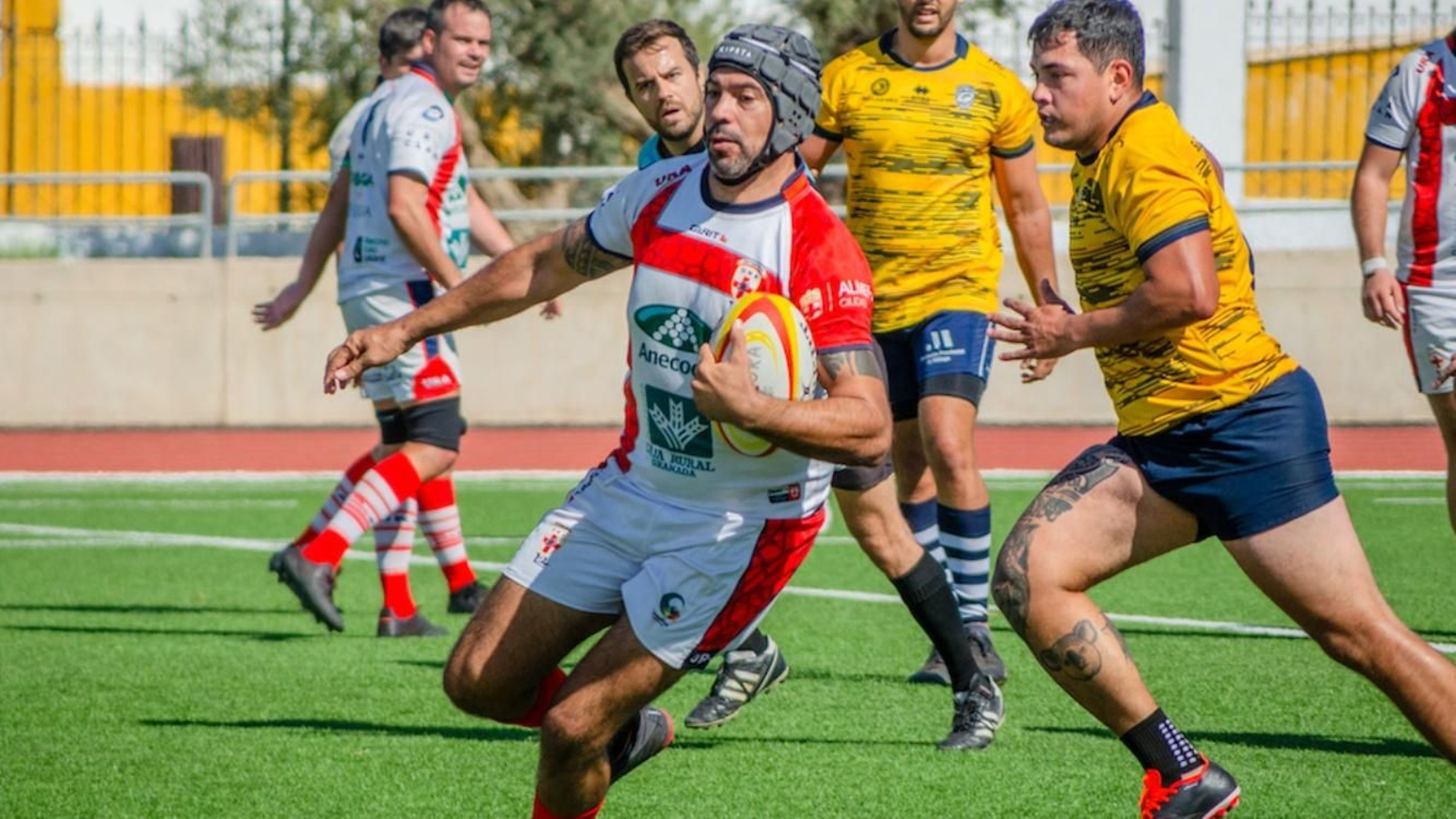 Los almerienses salieron victoriosos de su visita a tierras malagueñas.