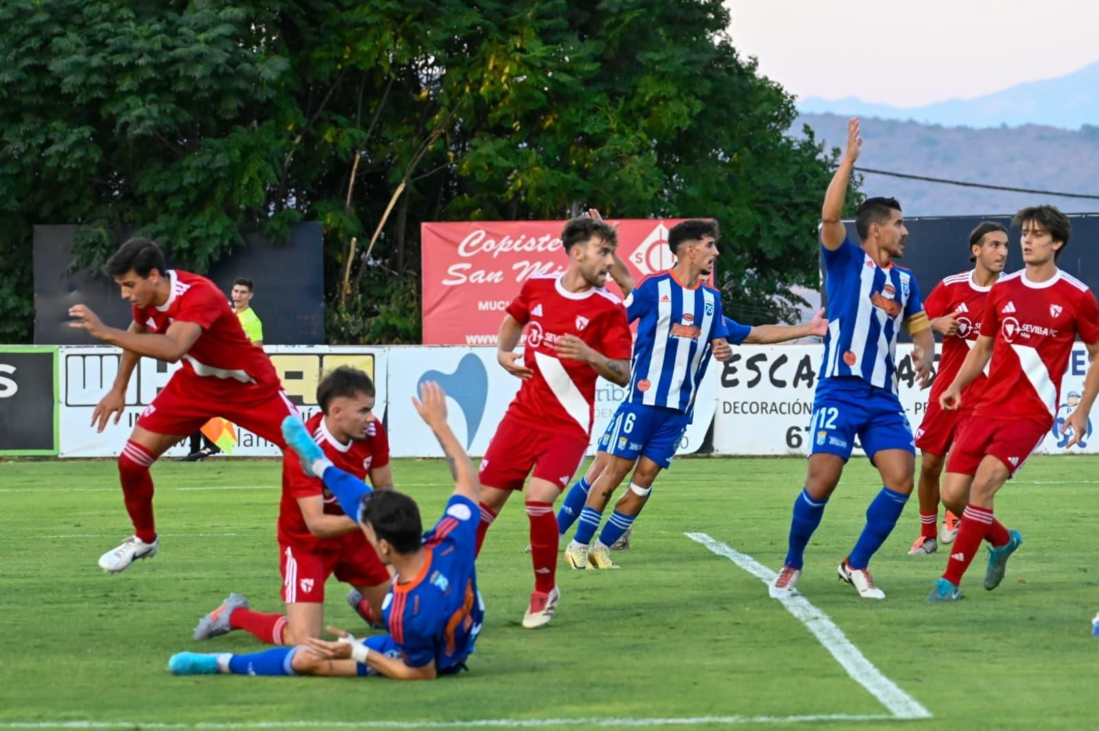 Imágenes del Xerez CD-Sevilla Atlético en Arcos