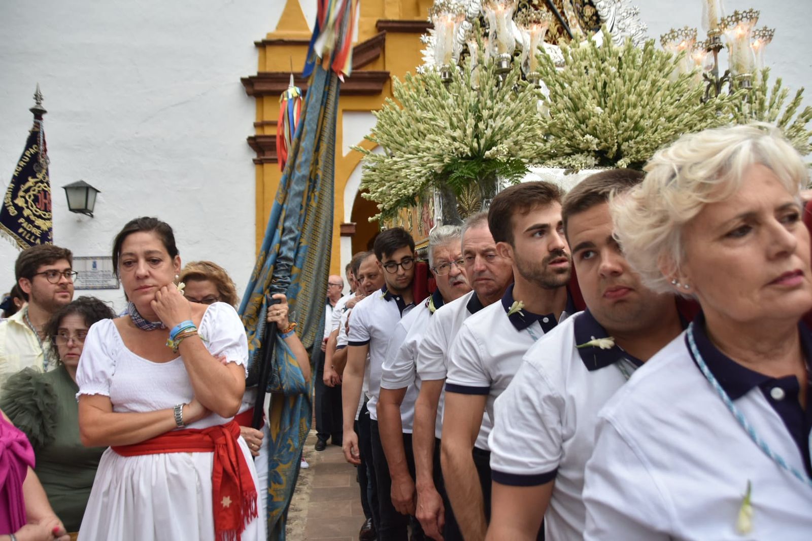 La procesión de la Virgen de la Estrella en Villa del Río, en imágenes
