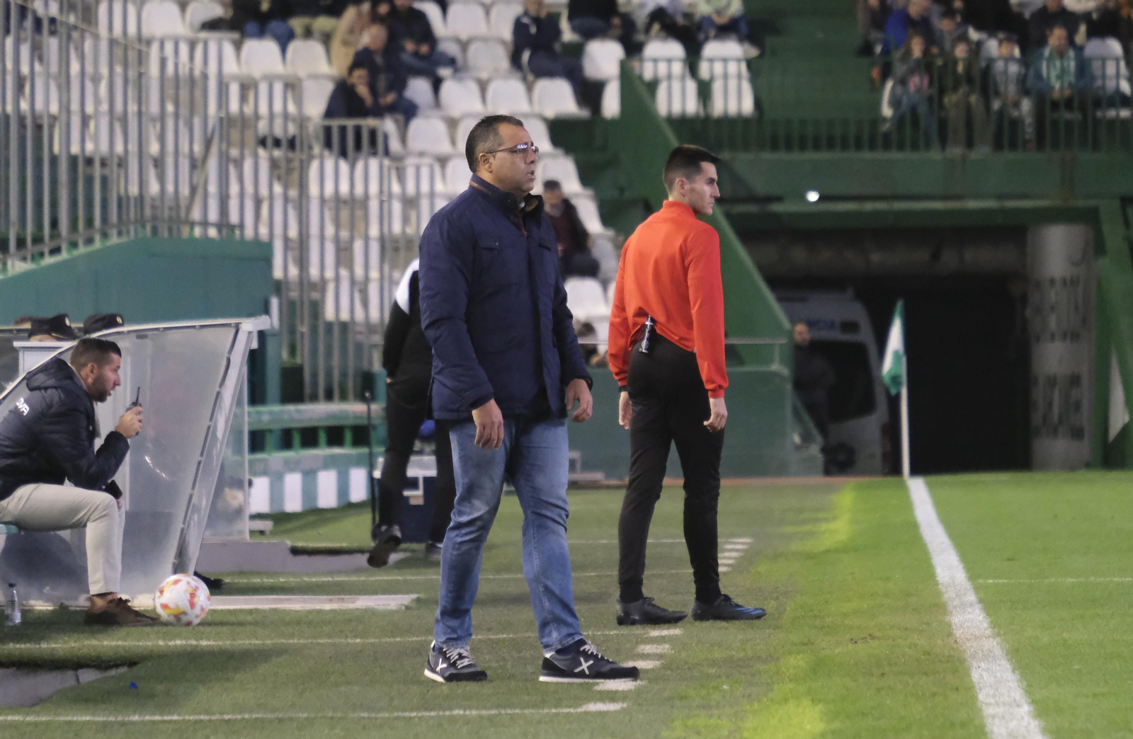 Un revés doloroso: las imágenes de la derrota del Córdoba CF ante el Mérida