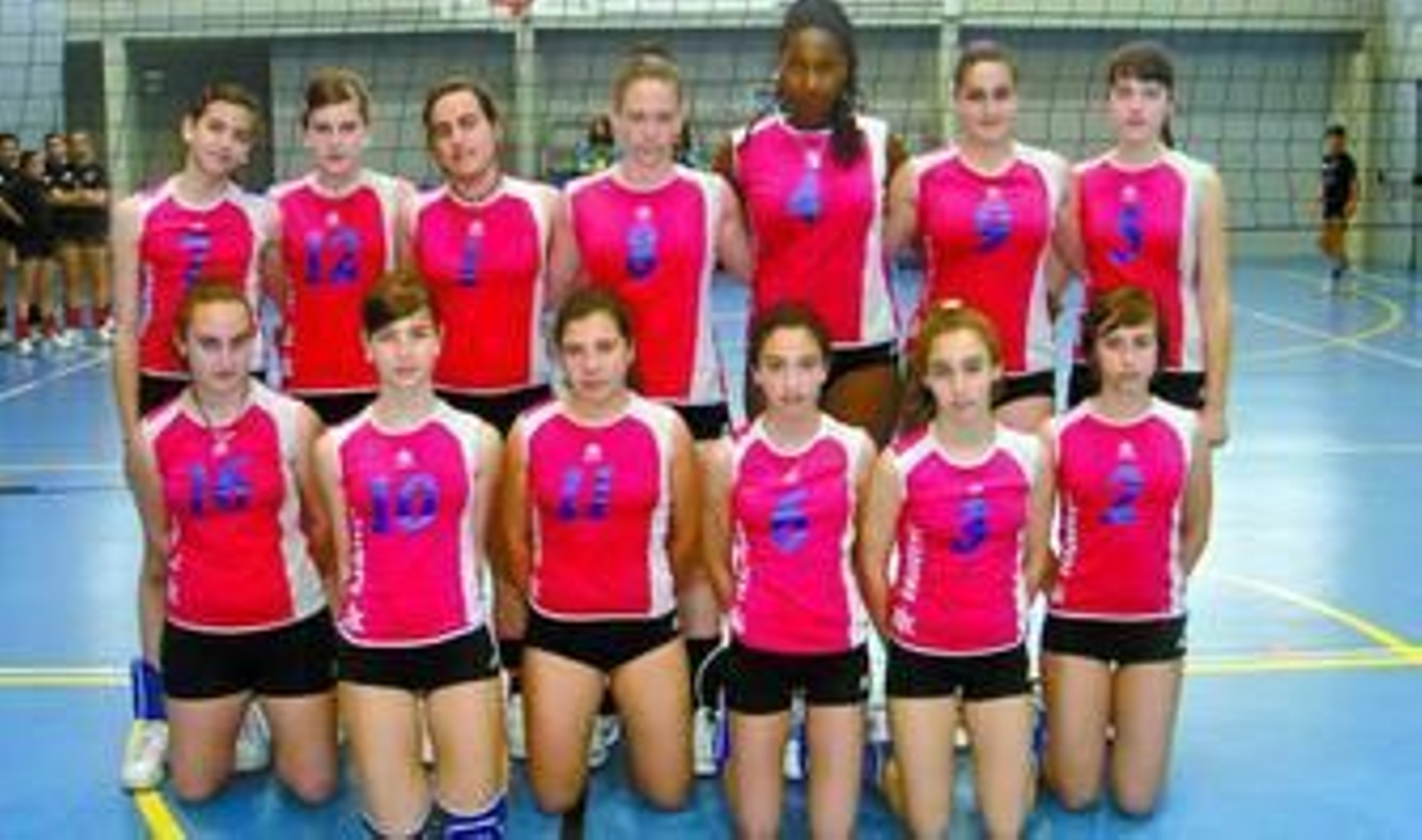 Las jugadoras del IES Álvarez Cubero de Priego posan antes de un encuentro del Campeonato de Andalucía.