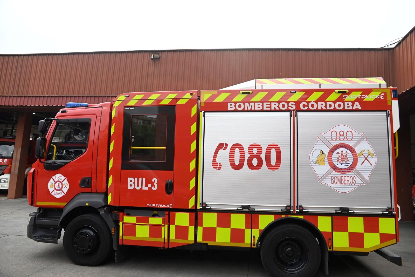 Camión de bomberos.