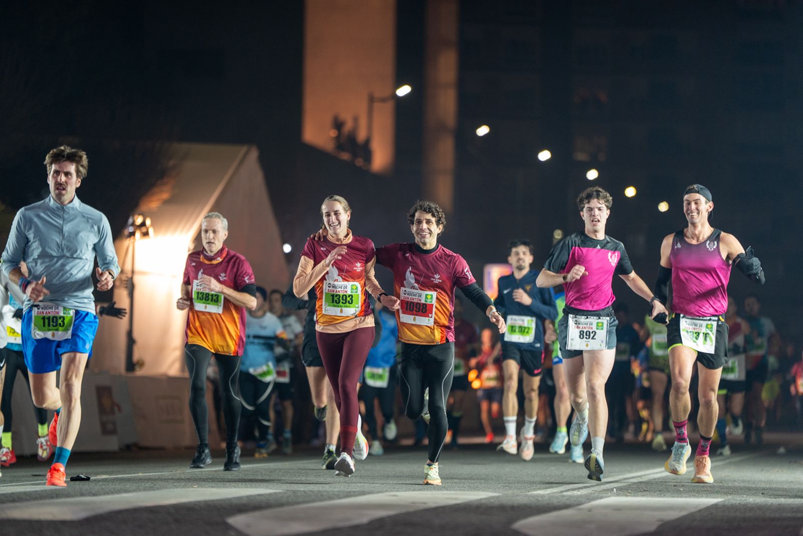En imágenes: búscate en tu llegada a meta de la Carrera de San Antón 2026 (8)