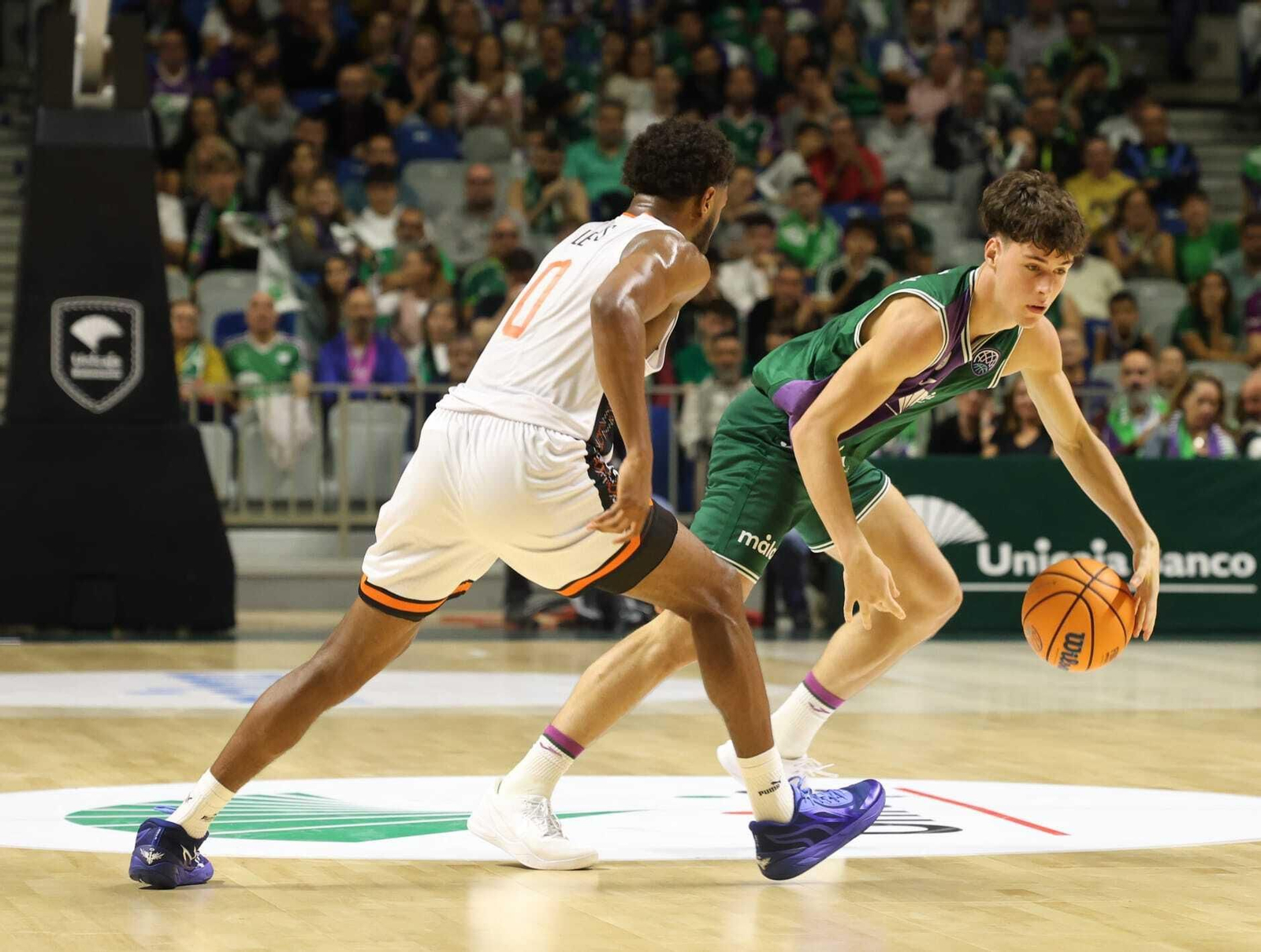El Unicaja-Le Mans, en fotos