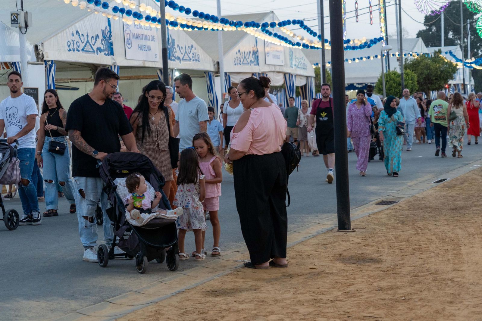 Colombinas 2025: Imágenes del ambiente el lunes 4 de agosto en las Fiestas Colombinas