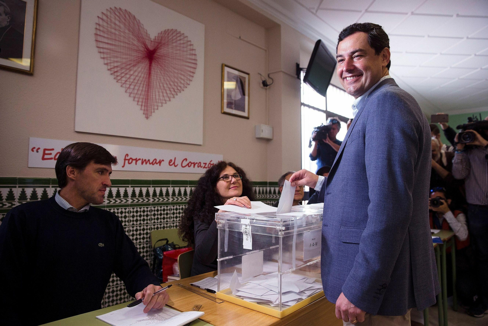 Las imágenes de la jornada electoral en España.
