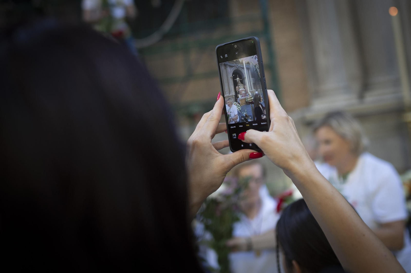 Ofrenda Floral y Solidaria a la Virgen de las Angustias de Granada, Septiembre 2025.jpg