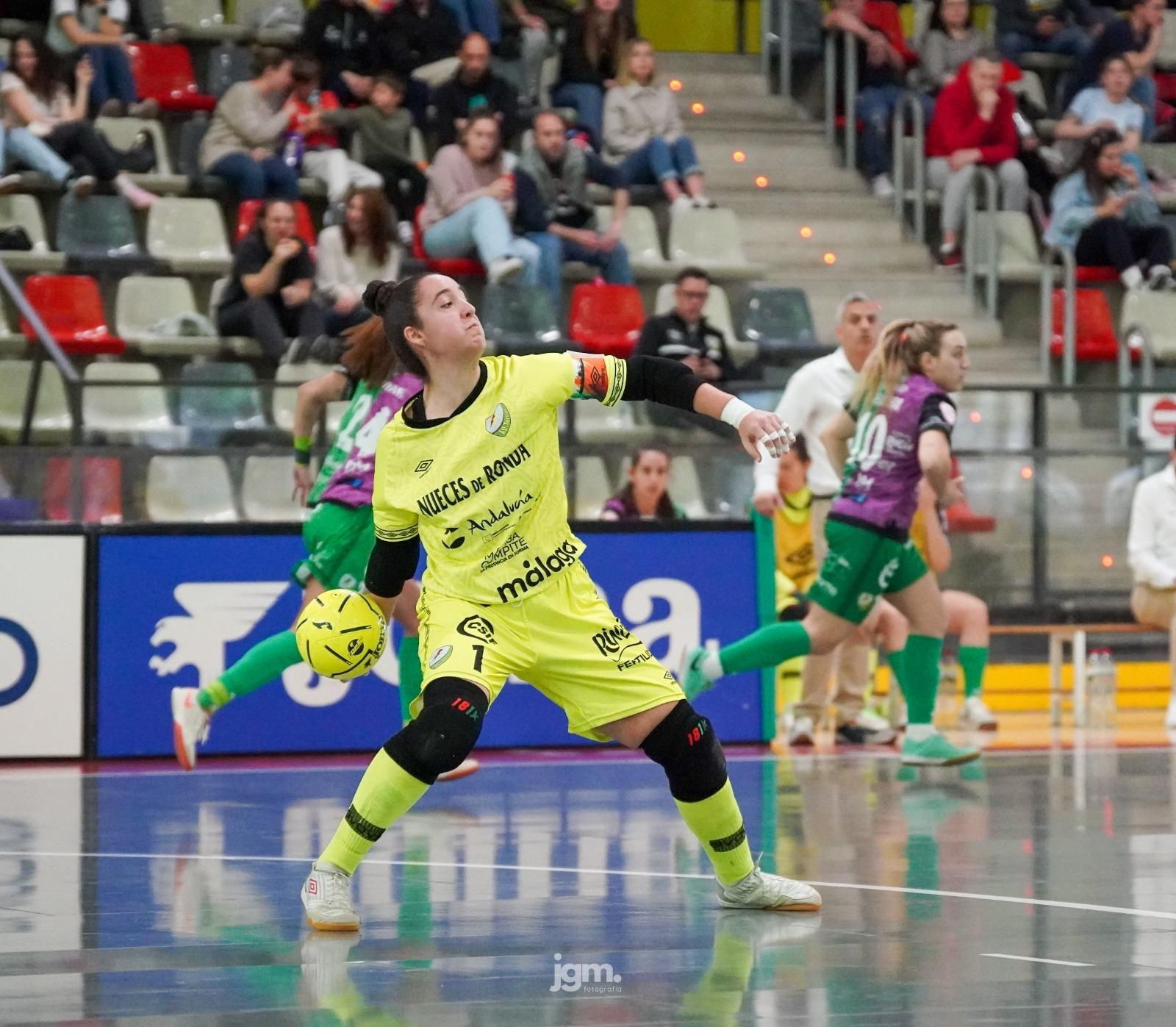 El Nueces de Ronda Atlético Torcal acaricia la permanencia