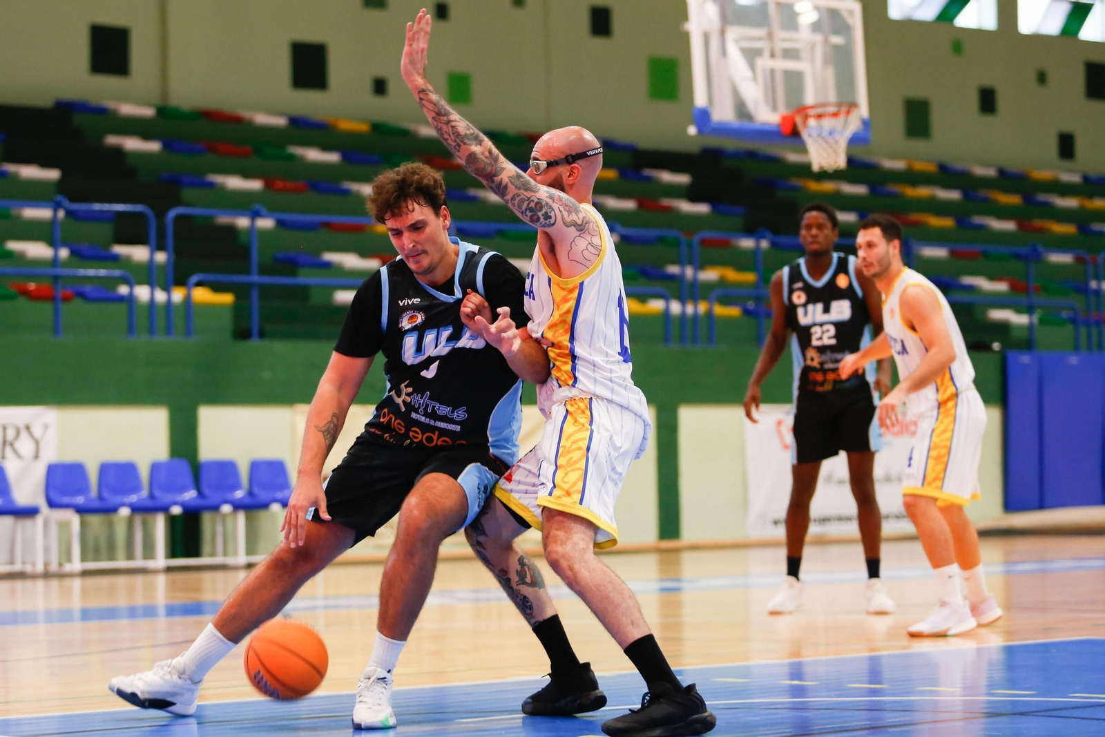 Las fotos del ULB-Gymnástica Portuense de la Copa Diputación de baloncesto