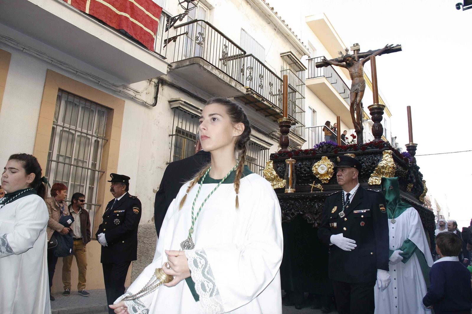El cristo de La Soledad ya procesionó solo en su Cruz en 2016, sin San Juan y el Mayor Dolor.