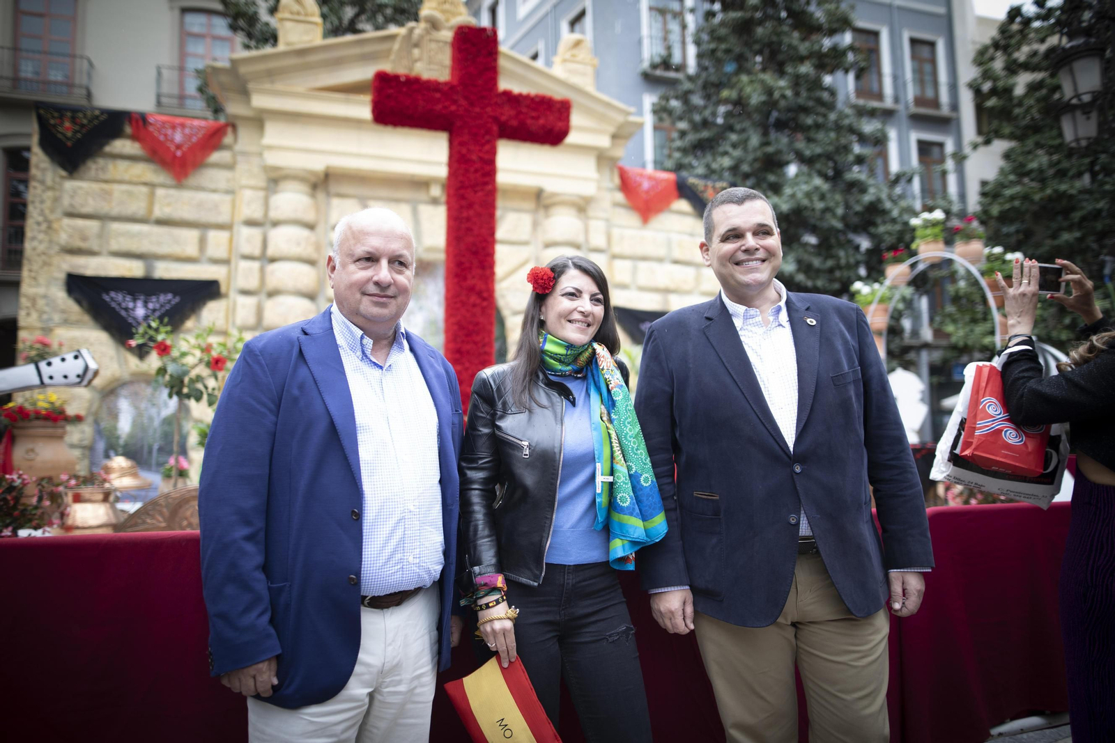 Así se ha vivido el Día de la Cruz en Granada