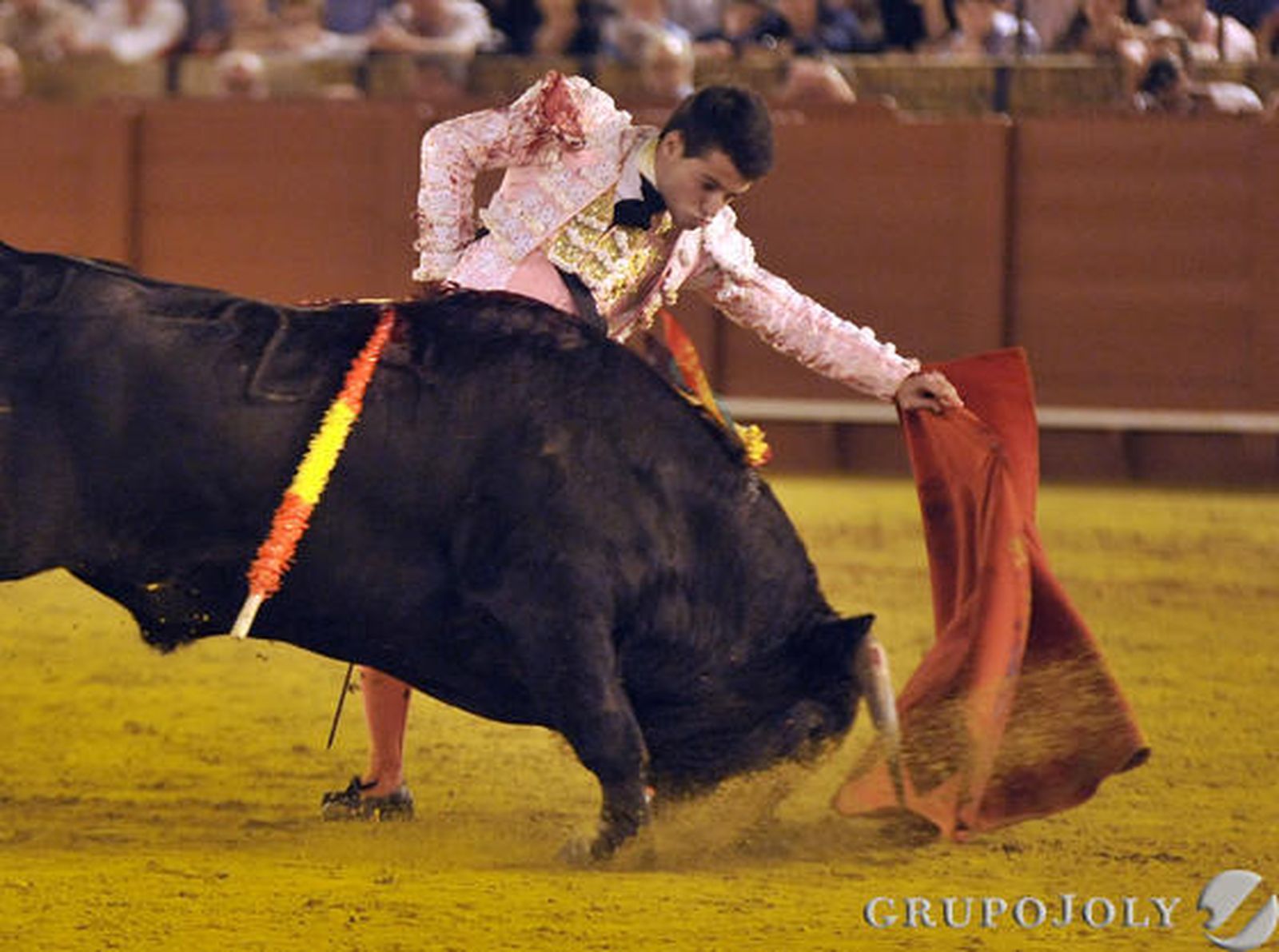 Juan Carlos Carballo cerró las novilladas con el sexto novillo.

Fotos: Juan Carlos Vázquez