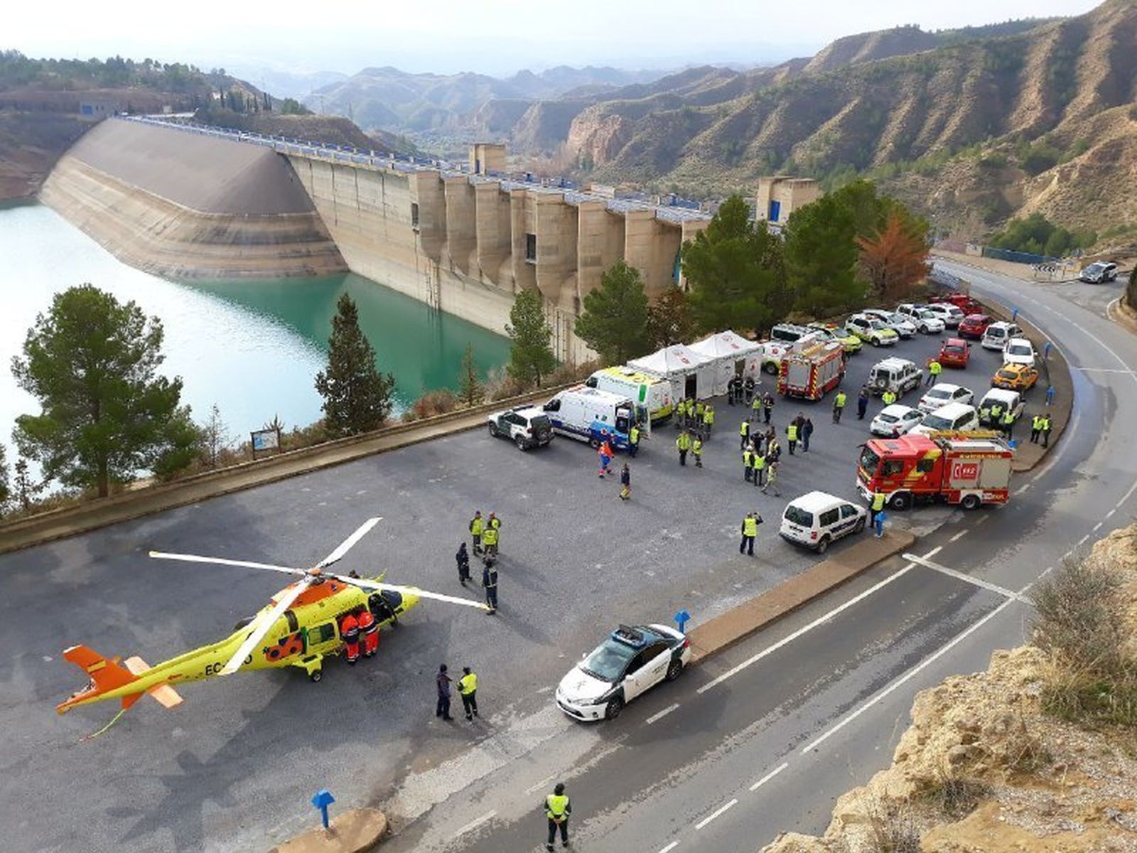 El ejercicio, que consistió en la simulación de un incendio y dos heridos, se realizó durante la jornada de ayer.