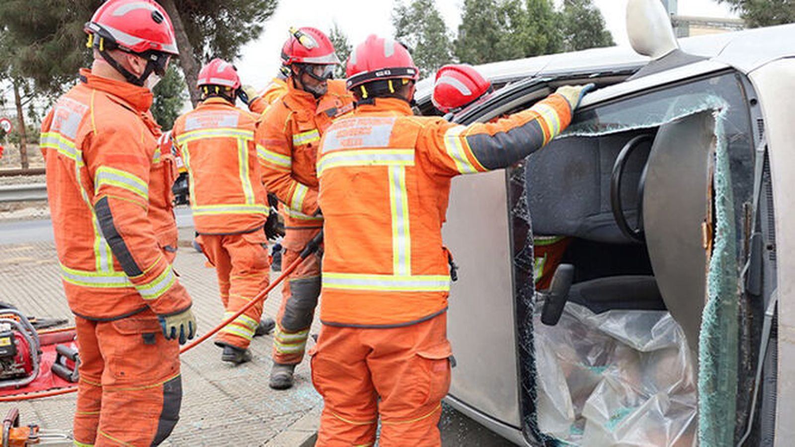 Un muerto y un herido en el choque frontal de dos vehículos en Gibraleón